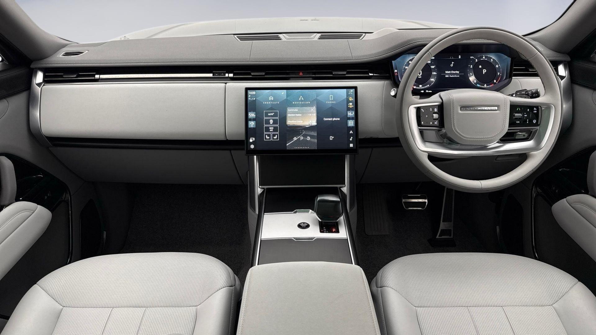 Land Rover Range Rover view 9