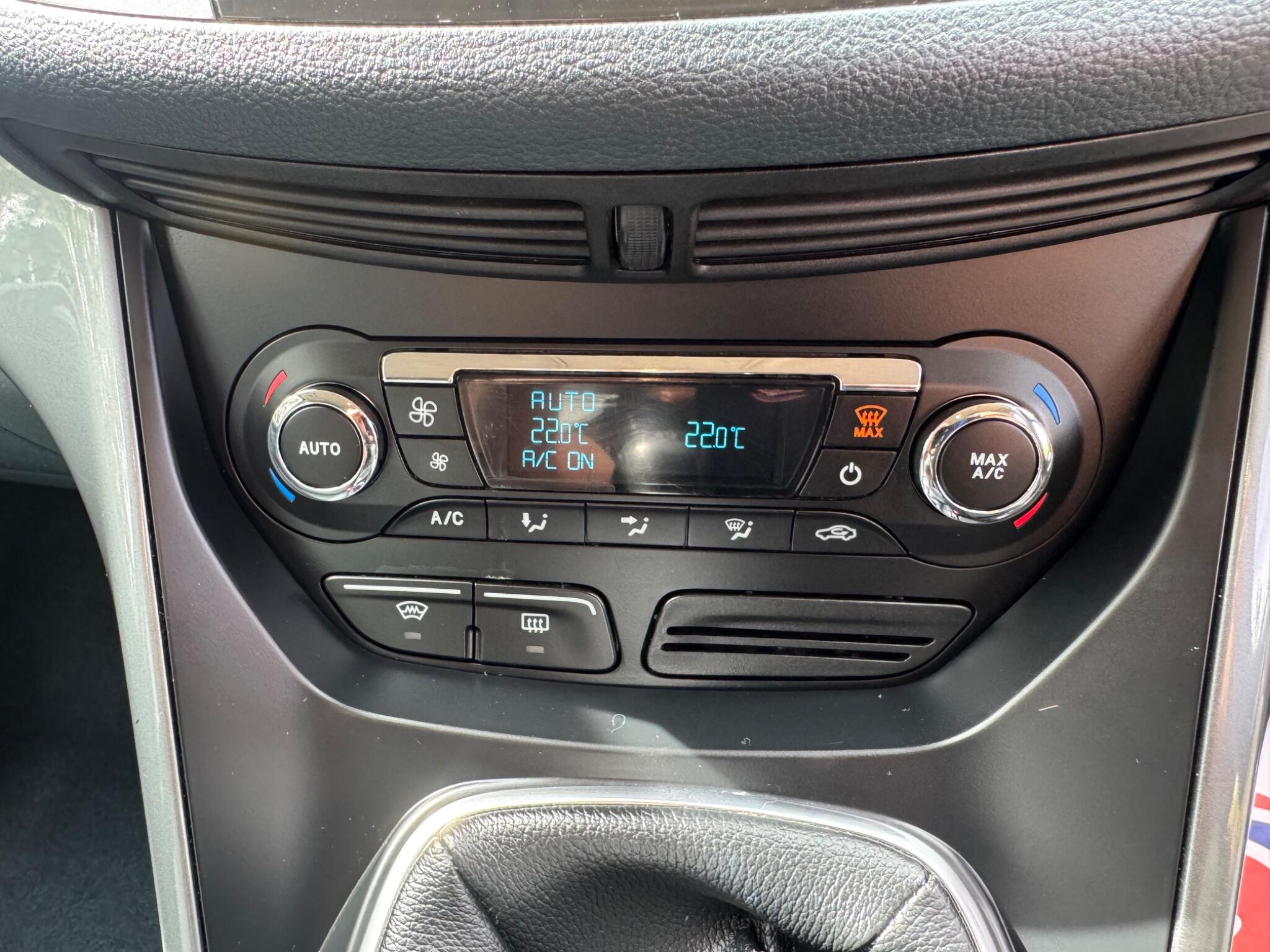 Ford Grand C-Max view 20