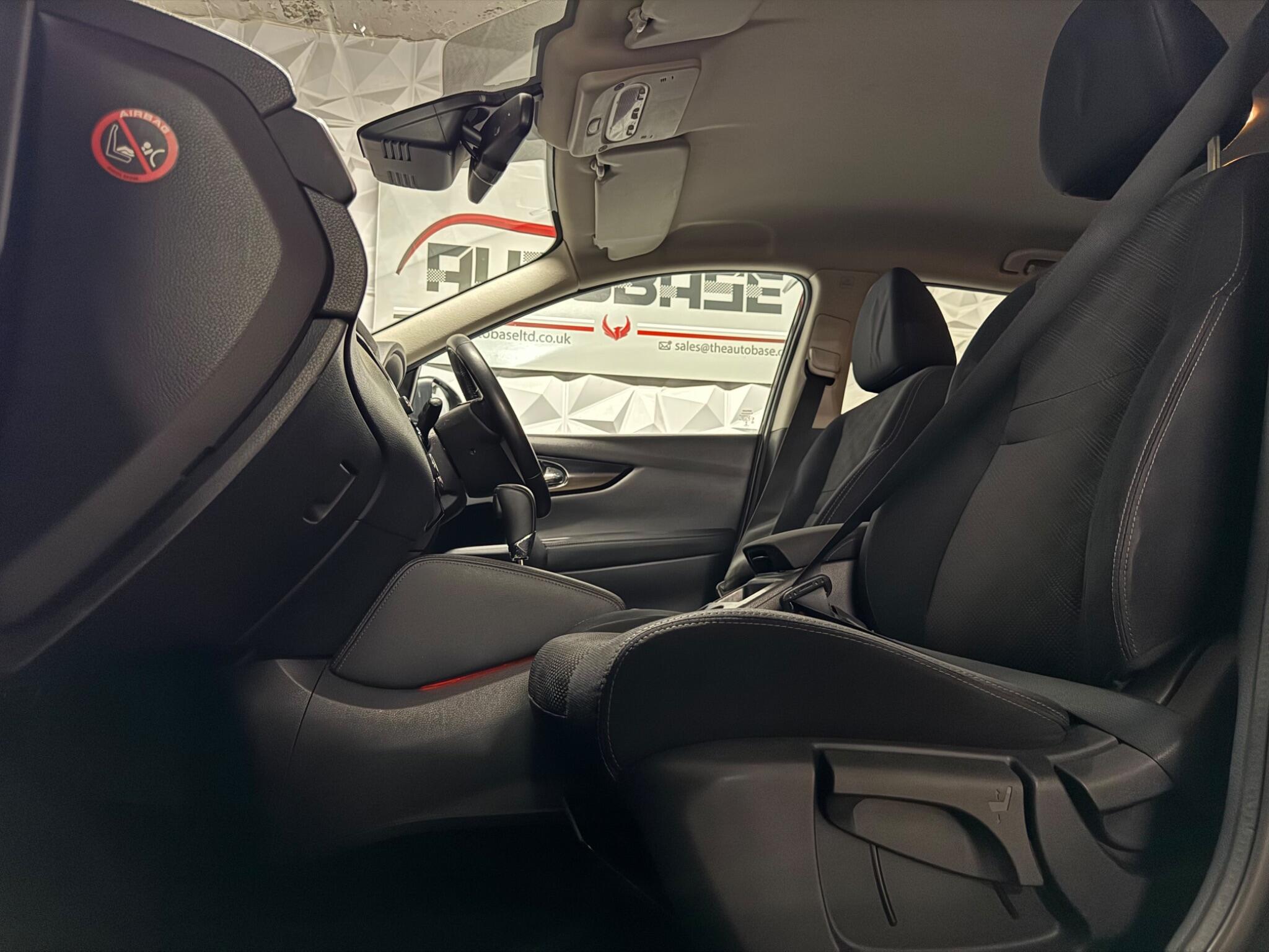 Nissan Qashqai view 17