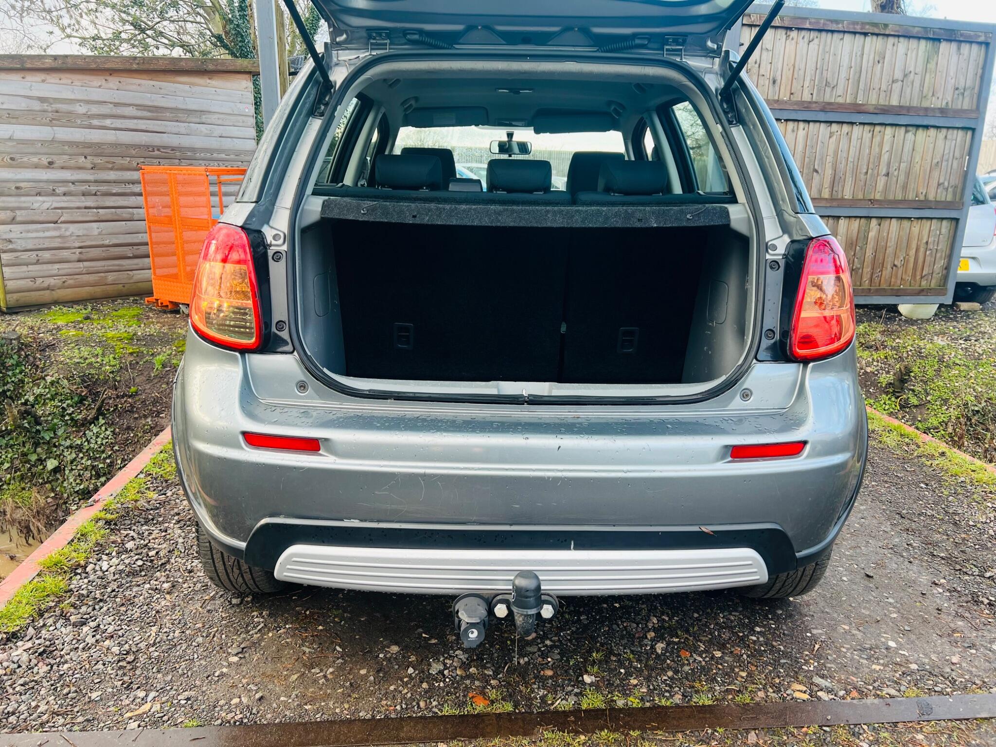 2009 Suzuki SX4 2.0 DDiS SZ5 4Grip Euro 5 5dr • 134,810 miles image 17