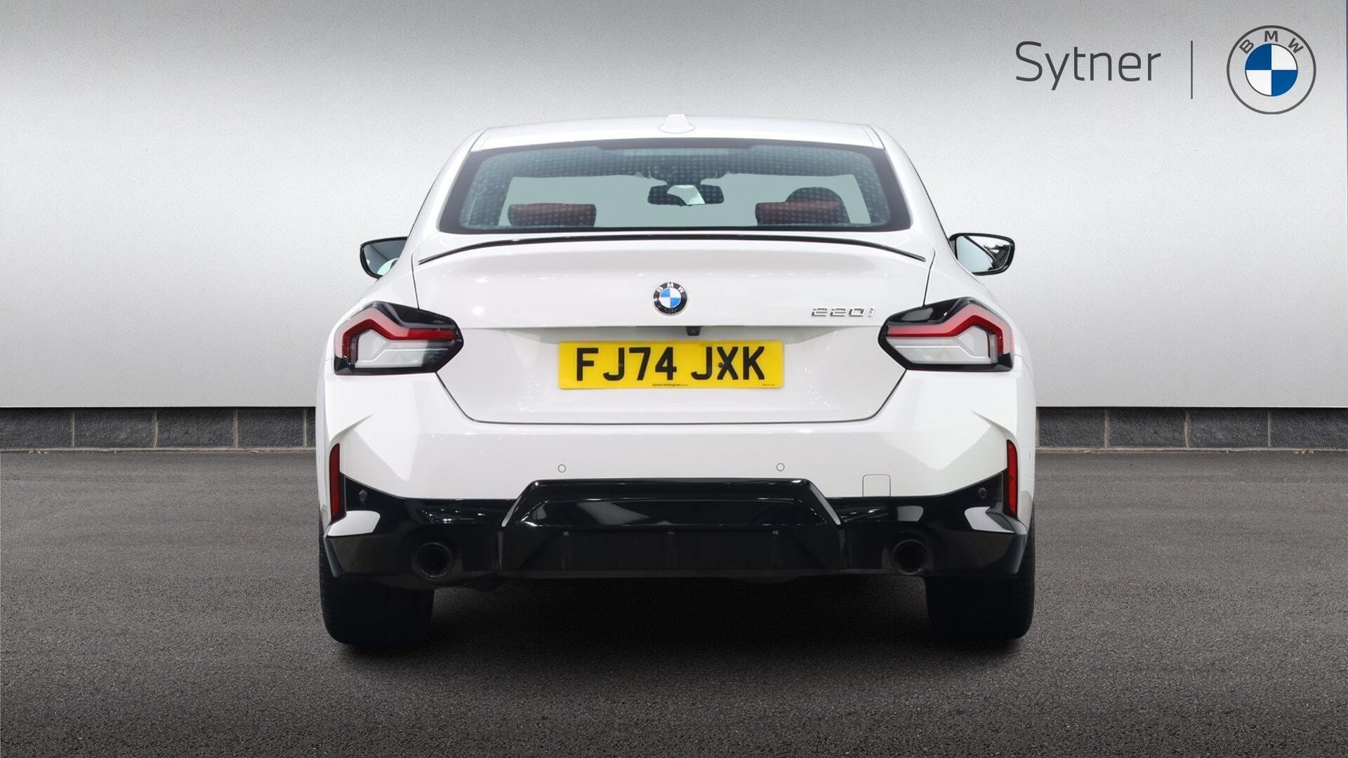 BMW 2 Series view 15