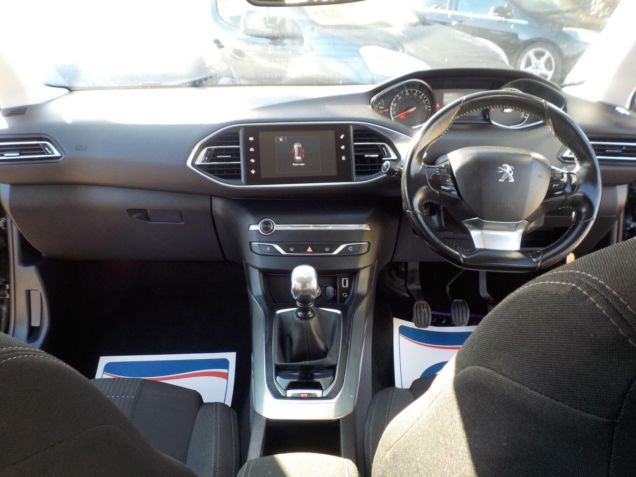 Peugeot 308 1.6 BlueHDi Allure Euro 6 (s/s) 5dr