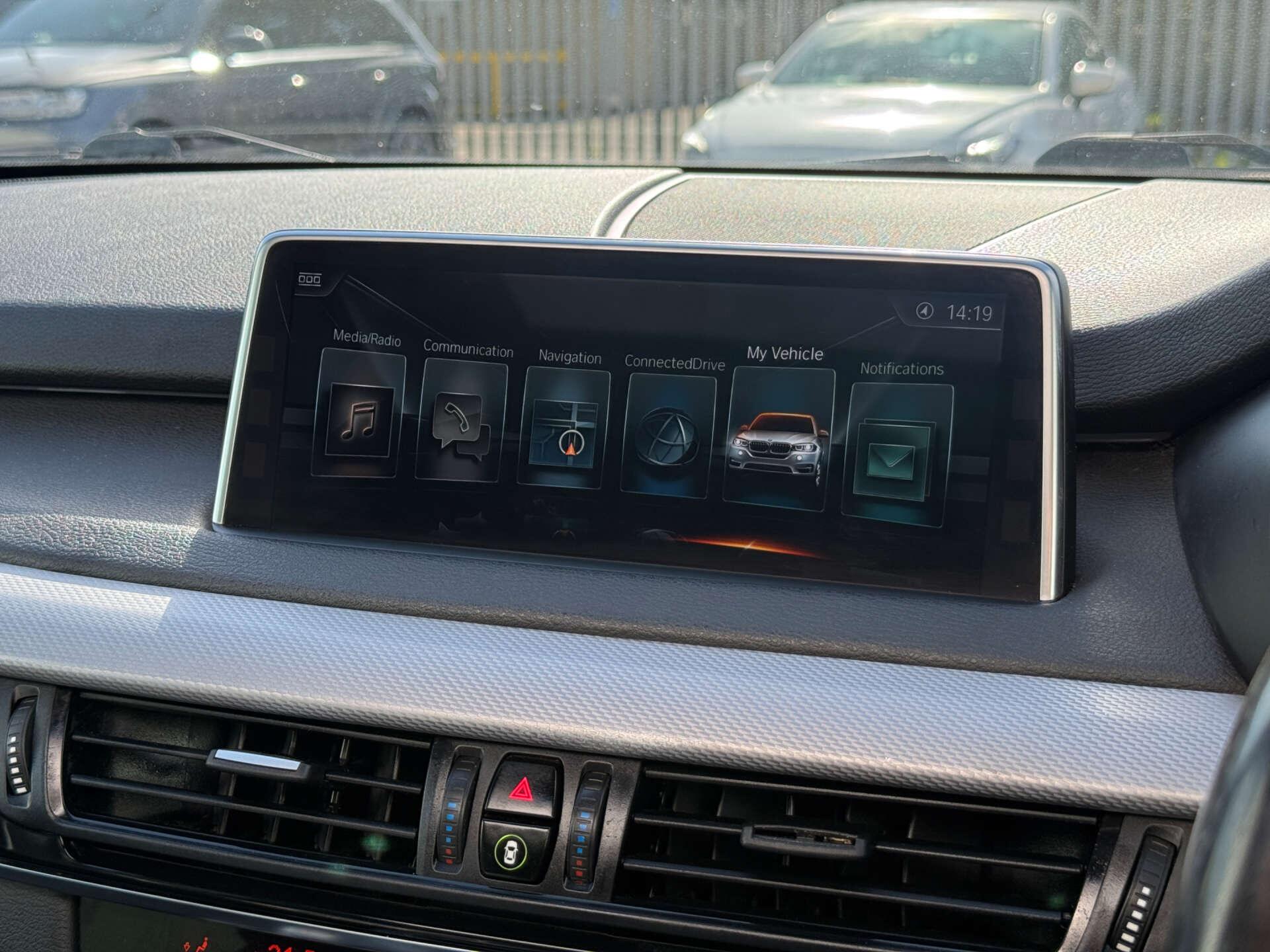 BMW X5 view 69