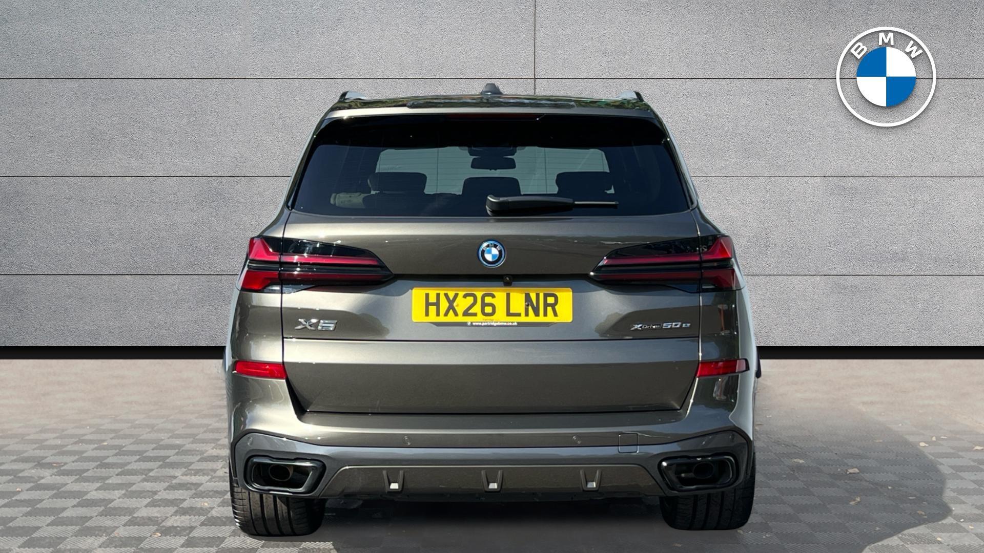 BMW X5 view 15
