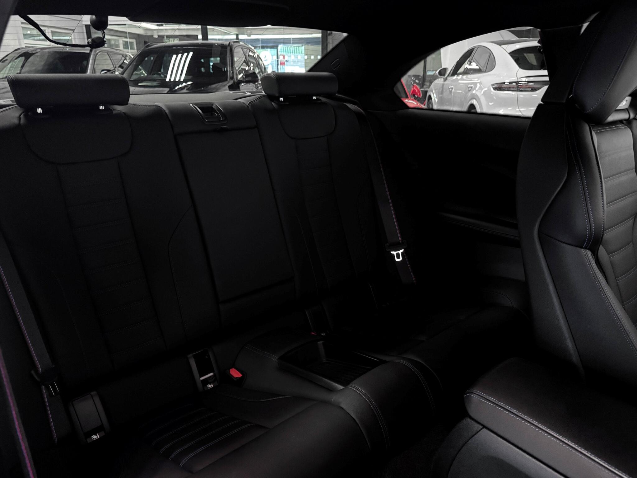 BMW 2 Series view 14