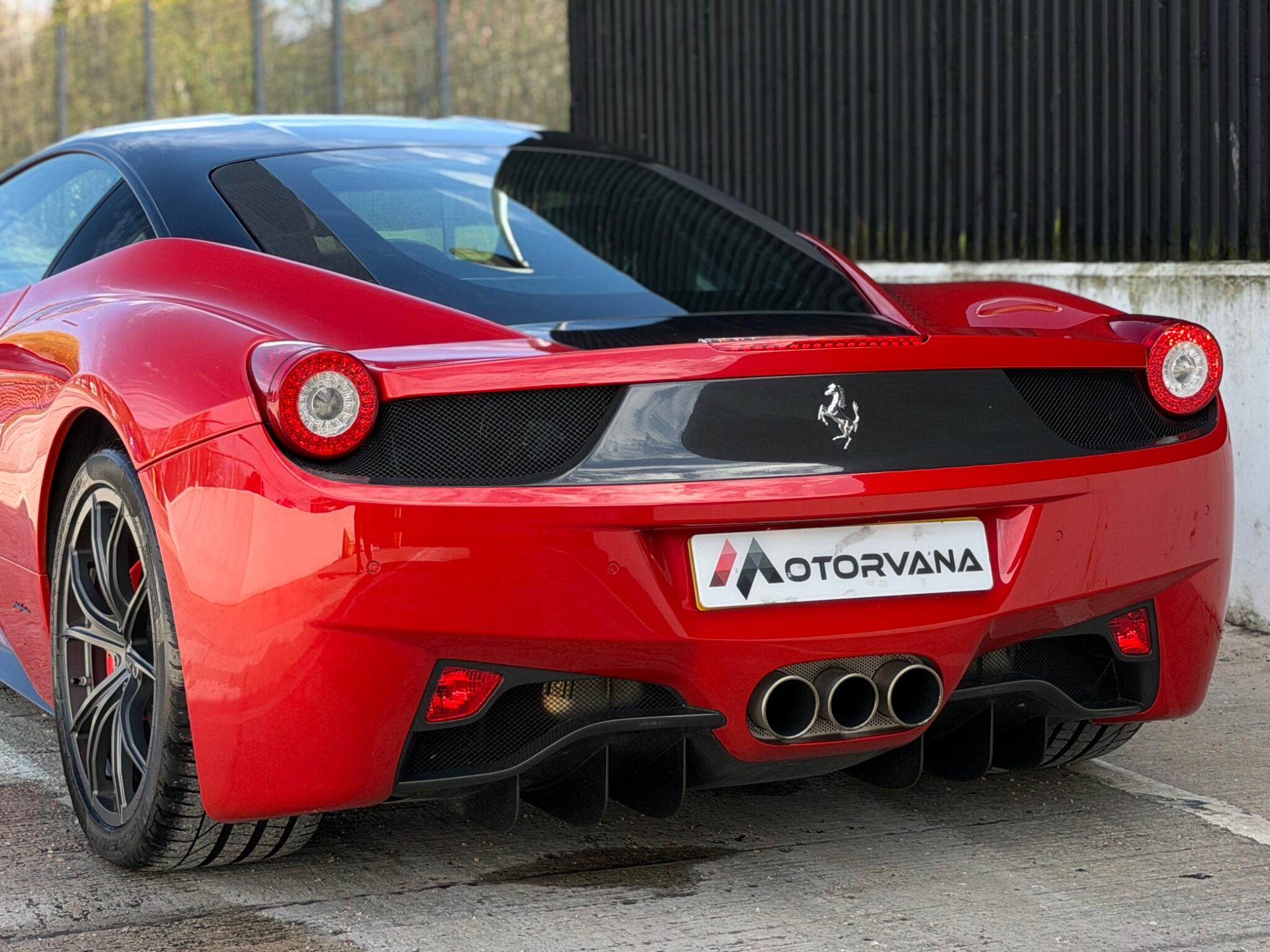 Ferrari 458 view 6