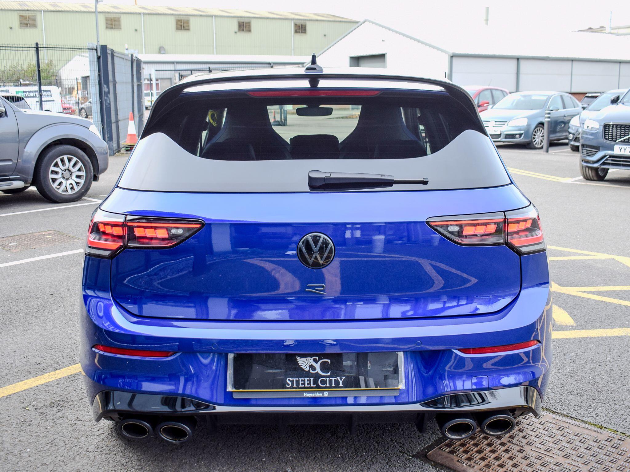 Volkswagen Golf view 7