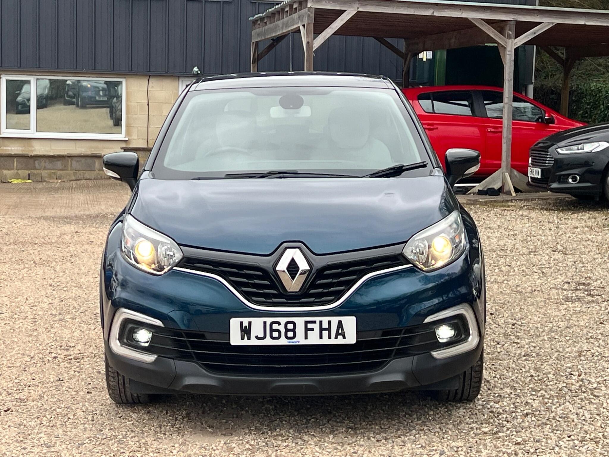 Renault Captur view 5