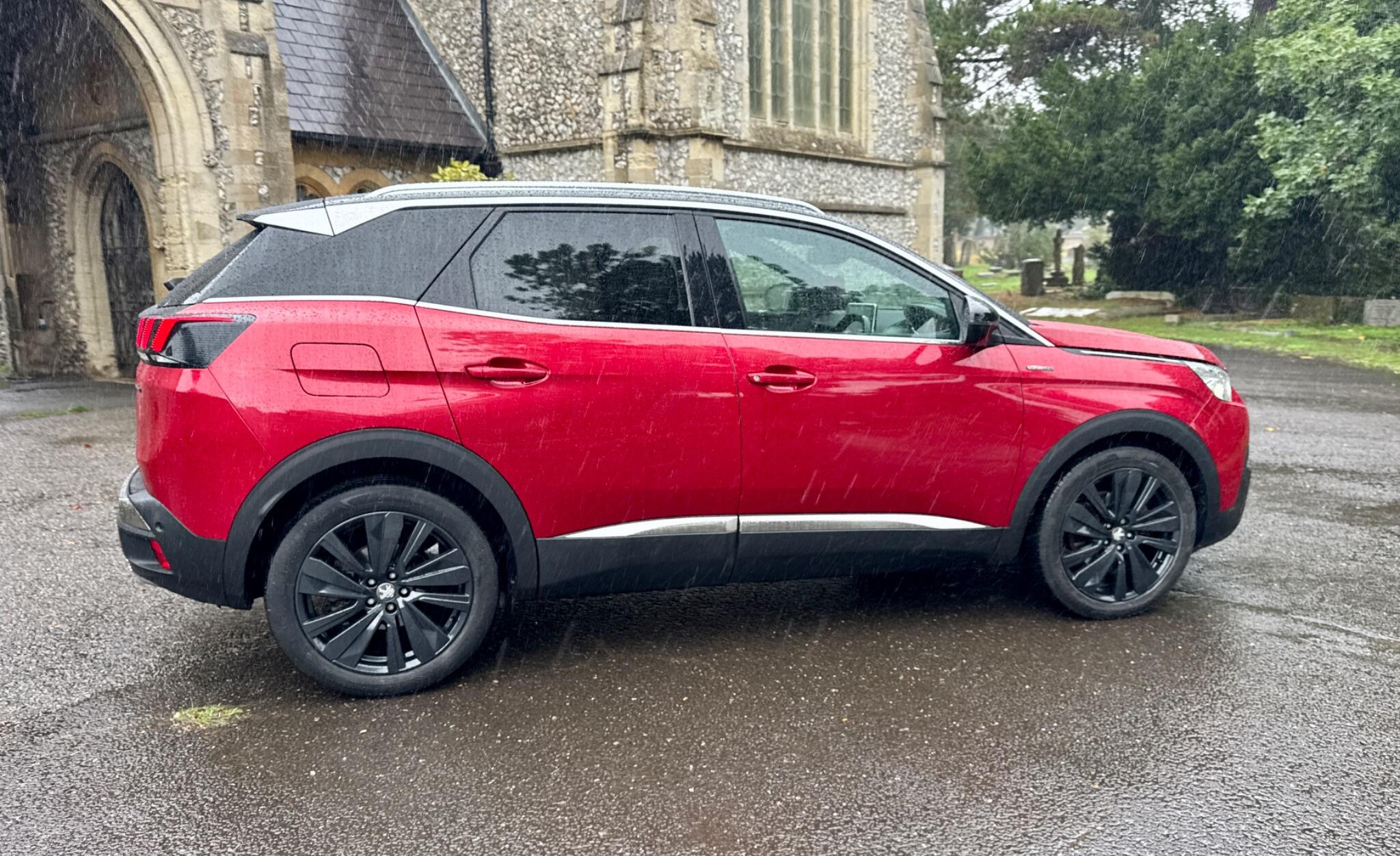 Peugeot 3008 view 17