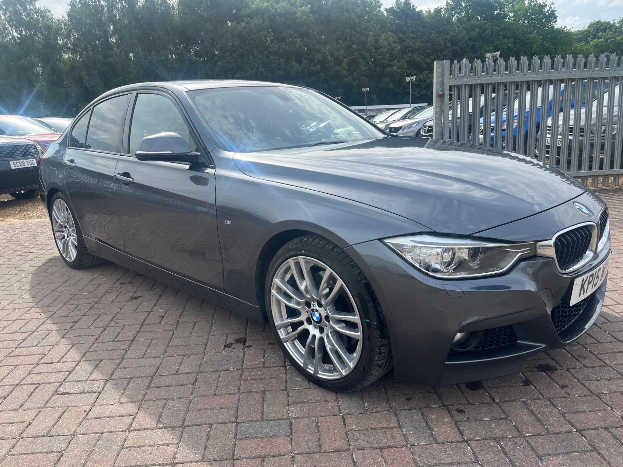 BMW 3 Series view 5