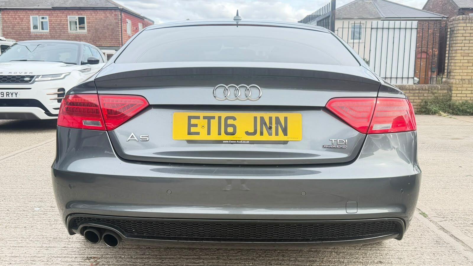 Audi A5 view 4