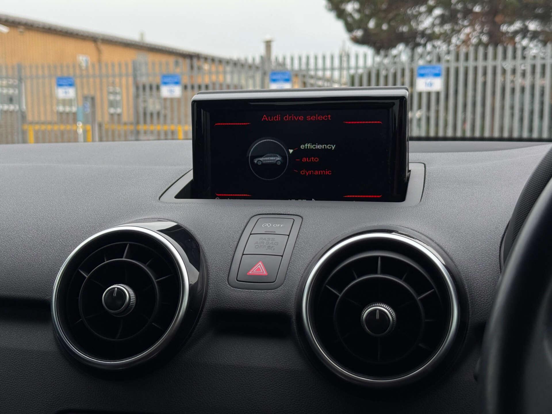 Audi A1 view 65