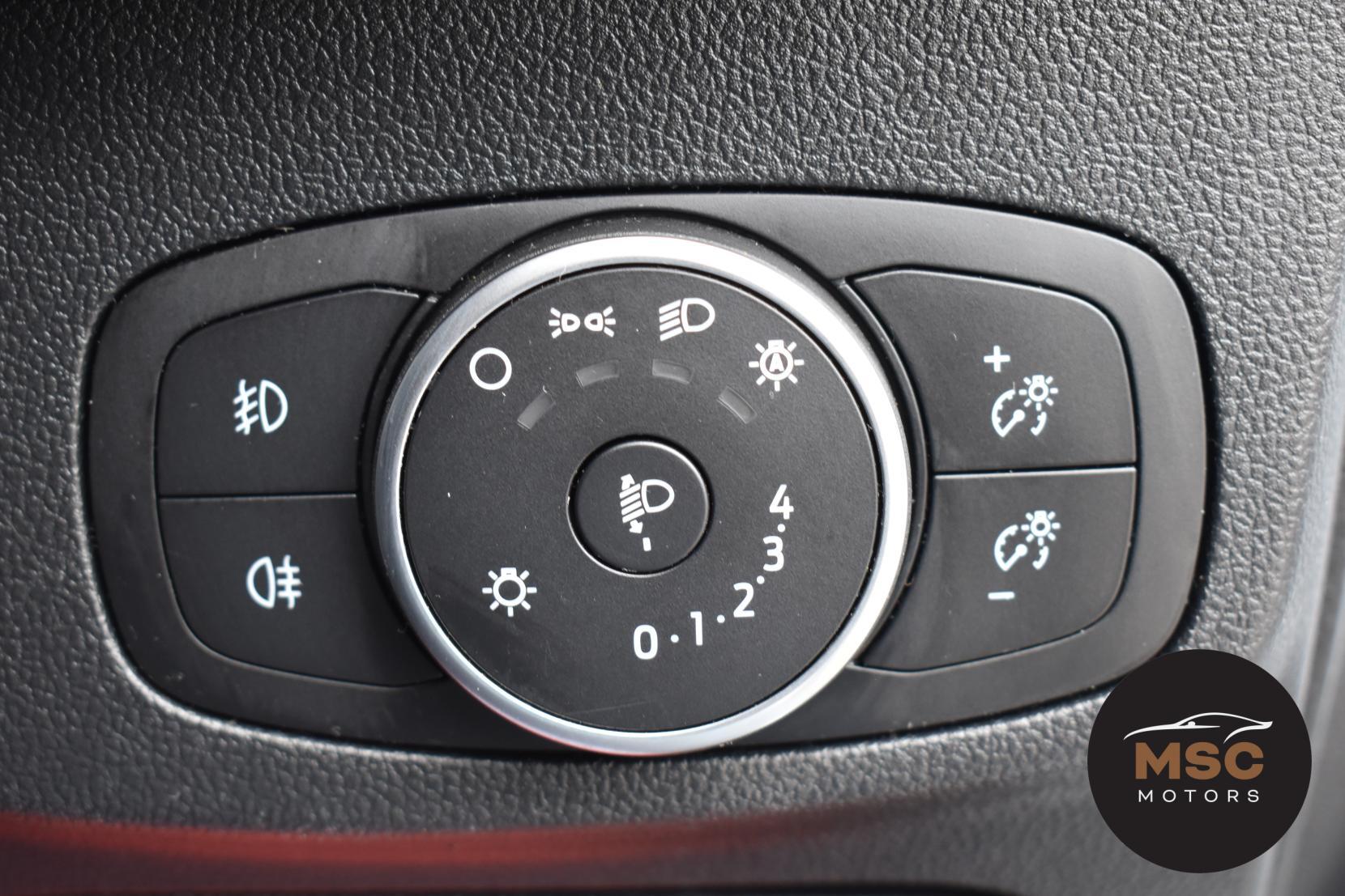 Ford Focus view 30