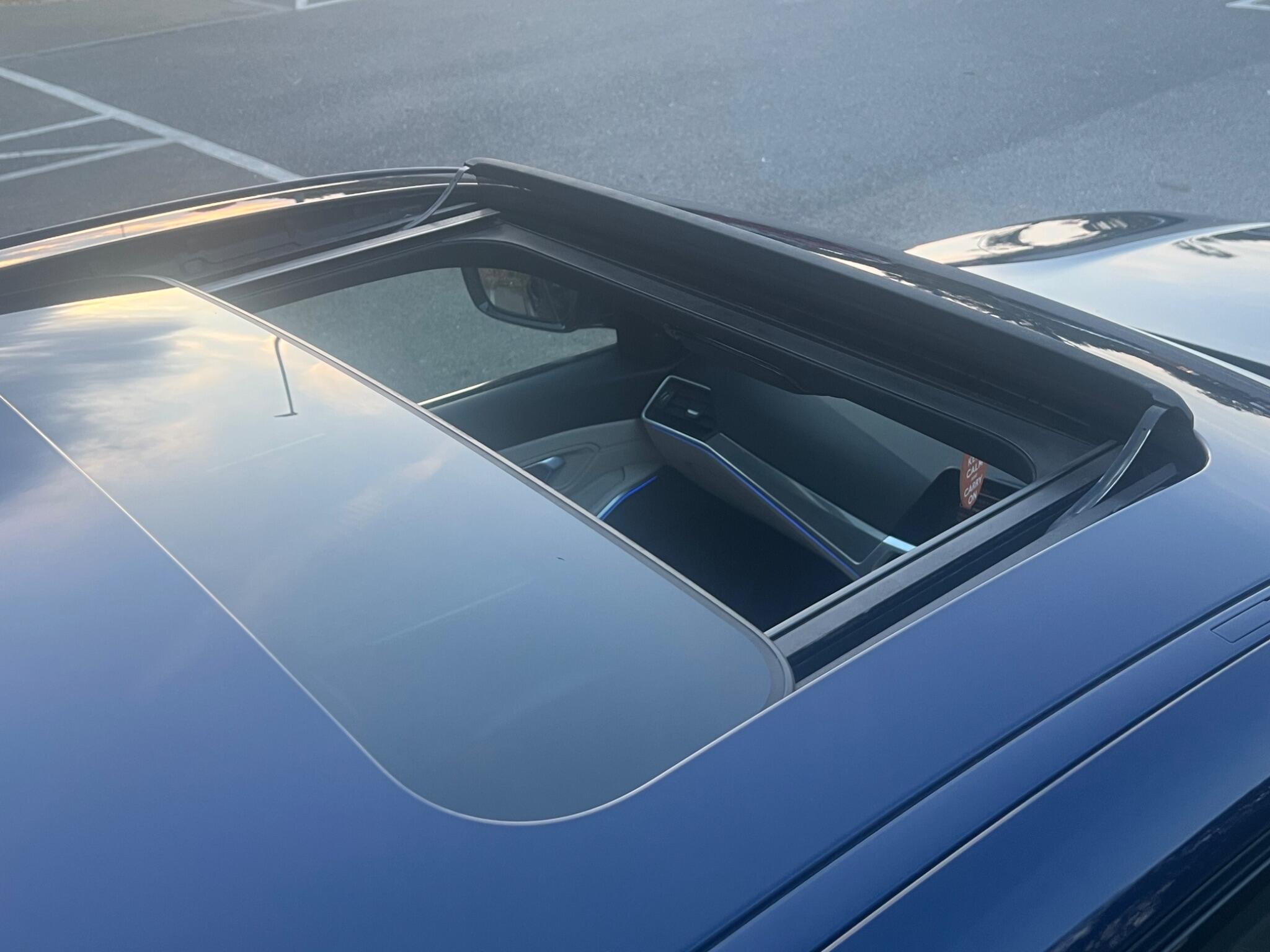 BMW 3 Series view 59