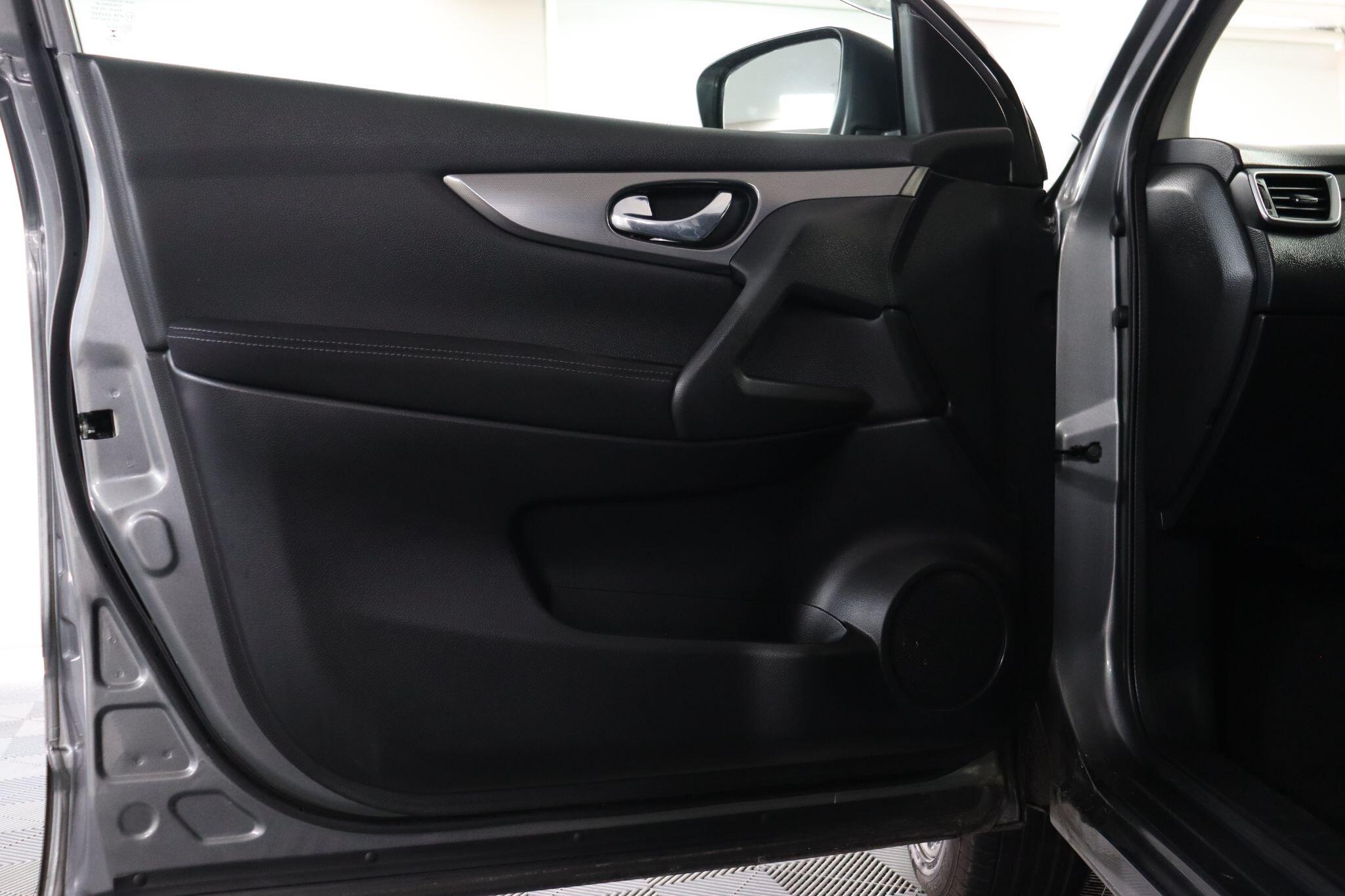 Nissan Qashqai view 43