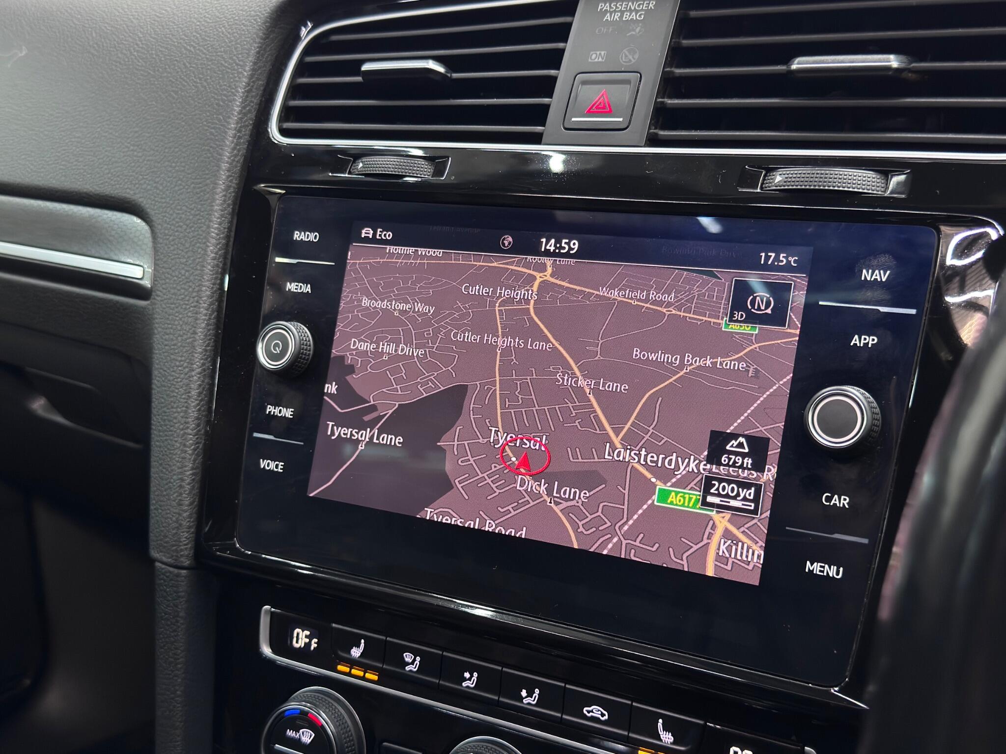 Volkswagen Golf view 7