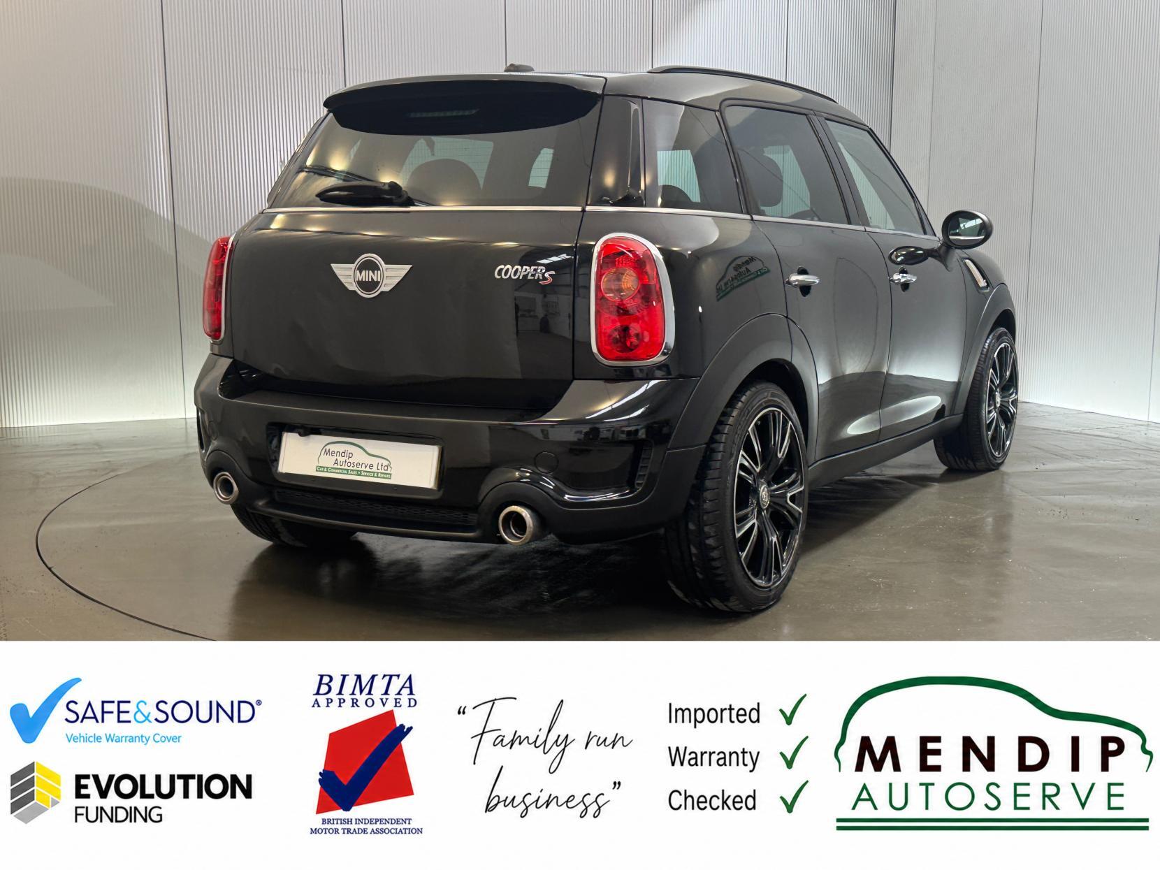 Mini Countryman view 26