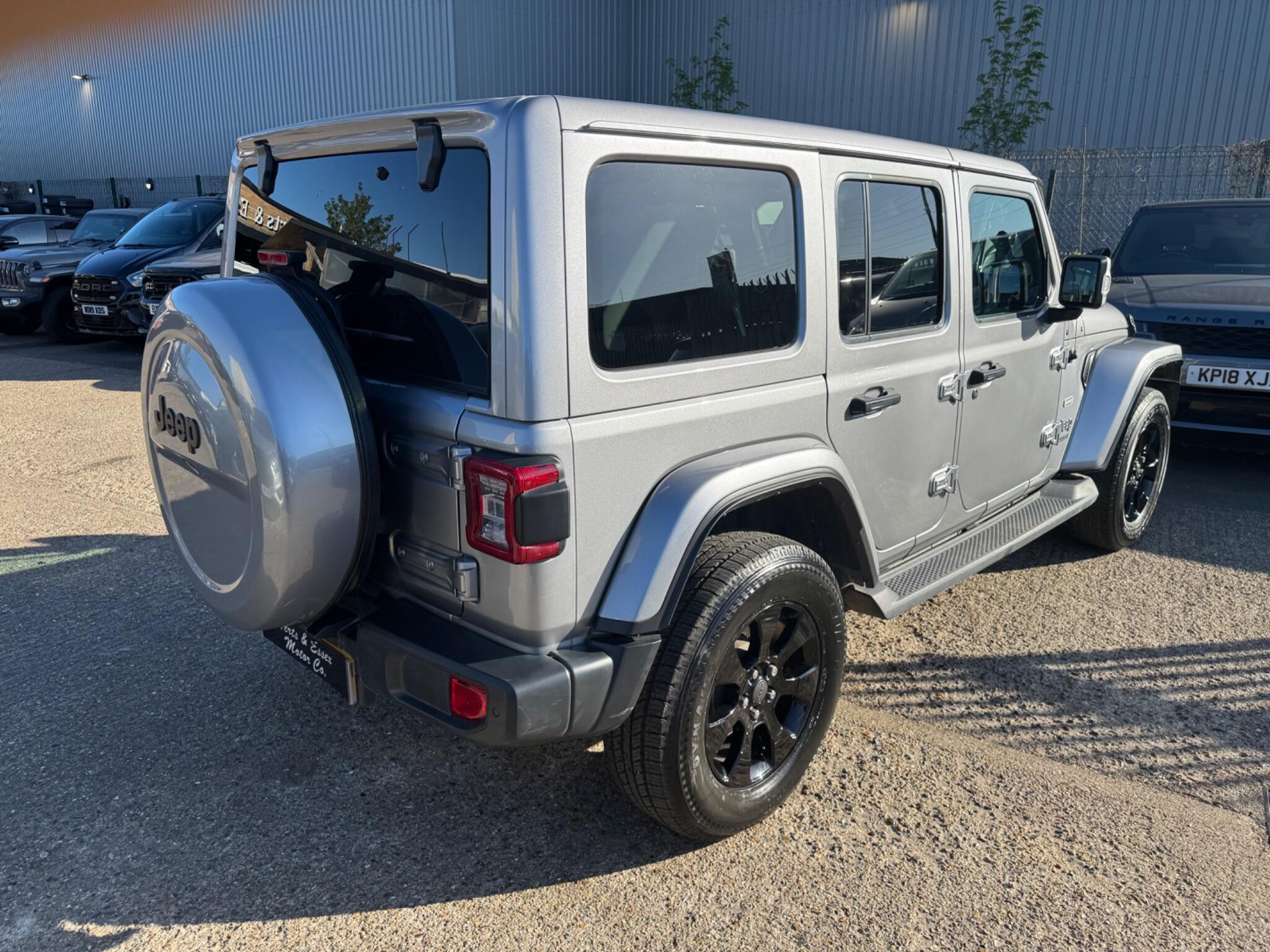 Jeep Wrangler view 11