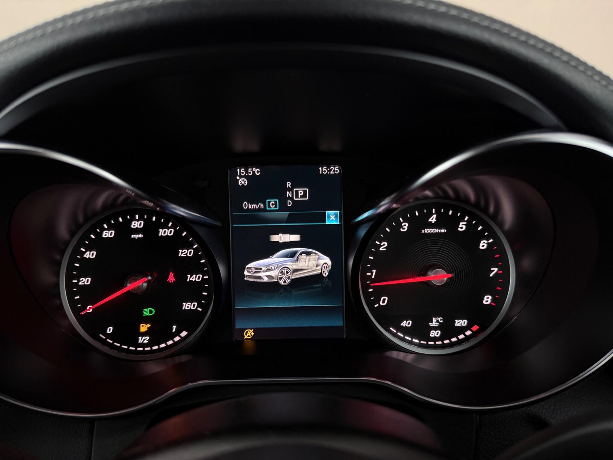 Mercedes-Benz C-Class view 14