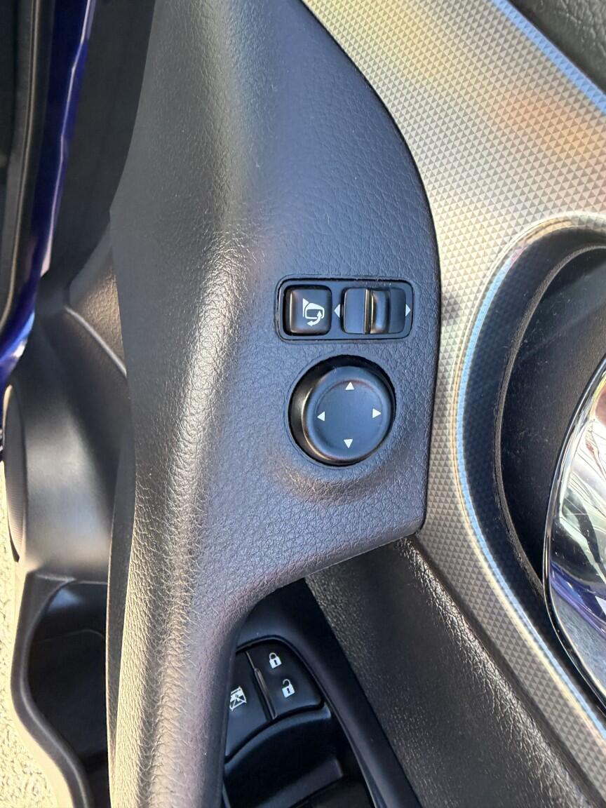 Nissan Qashqai view 30