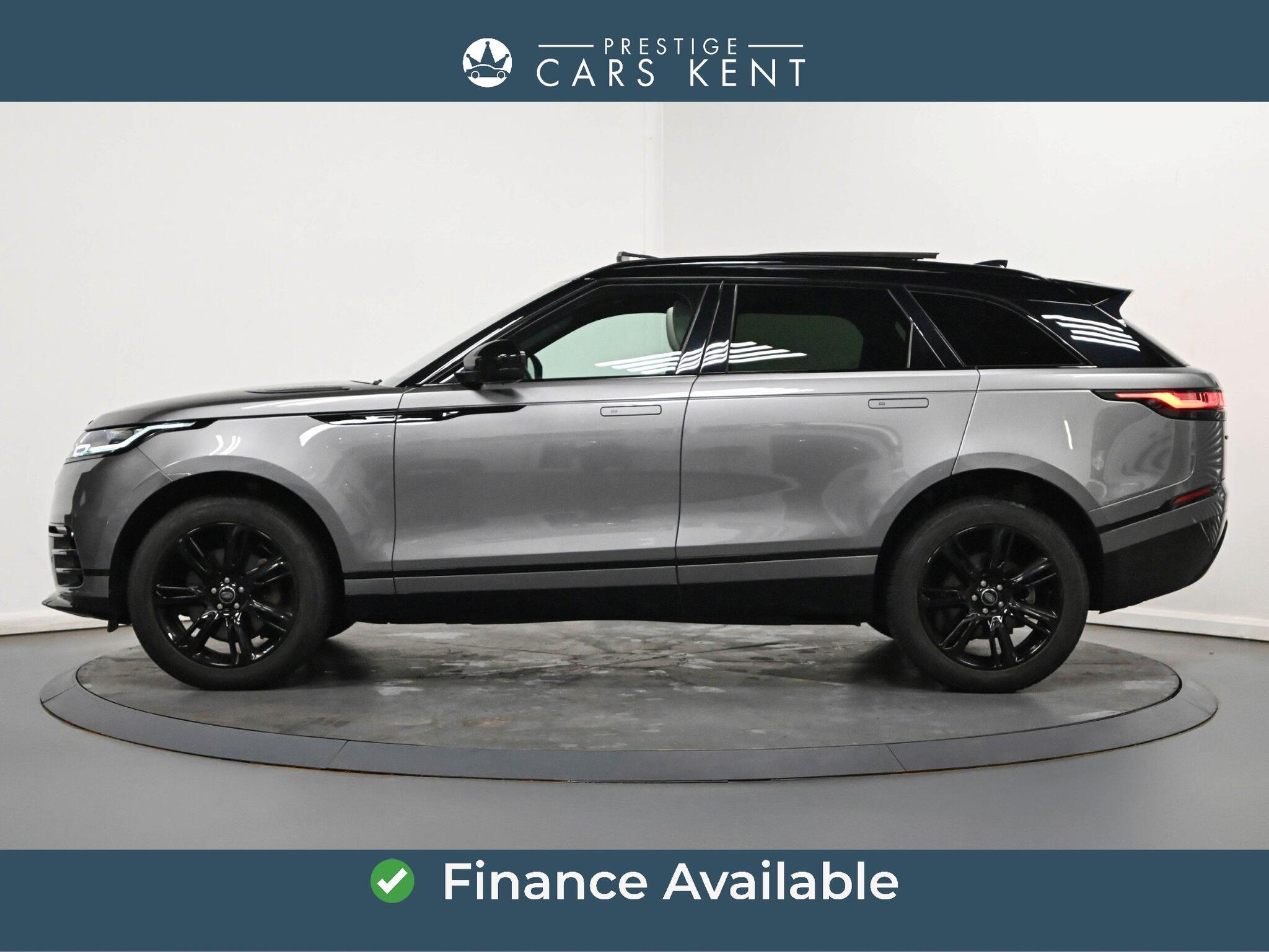 Land Rover Range Rover Velar view 4