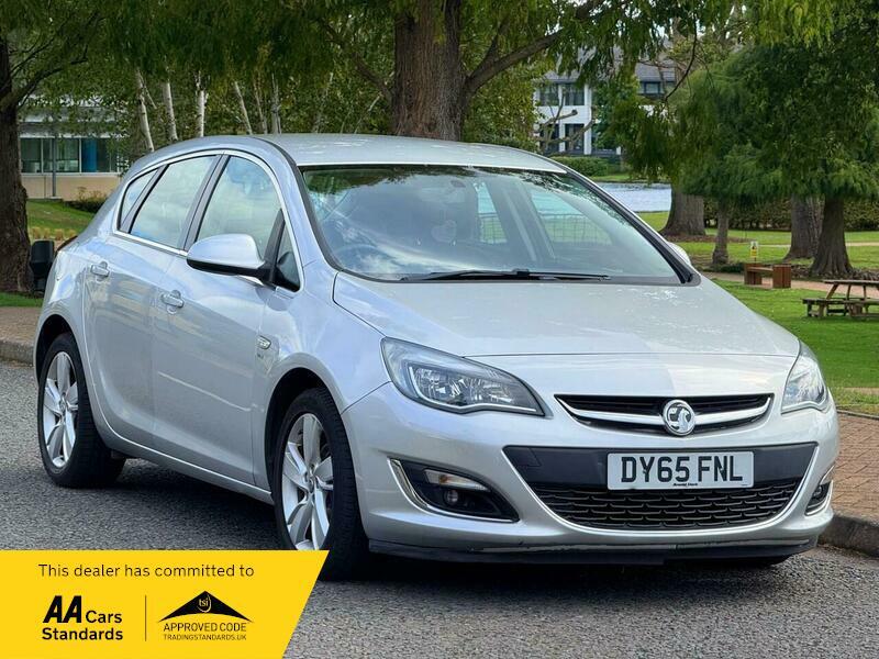 2015 Vauxhall Astra 1.6i SRi Euro 6 5dr • 60,200 miles image 1