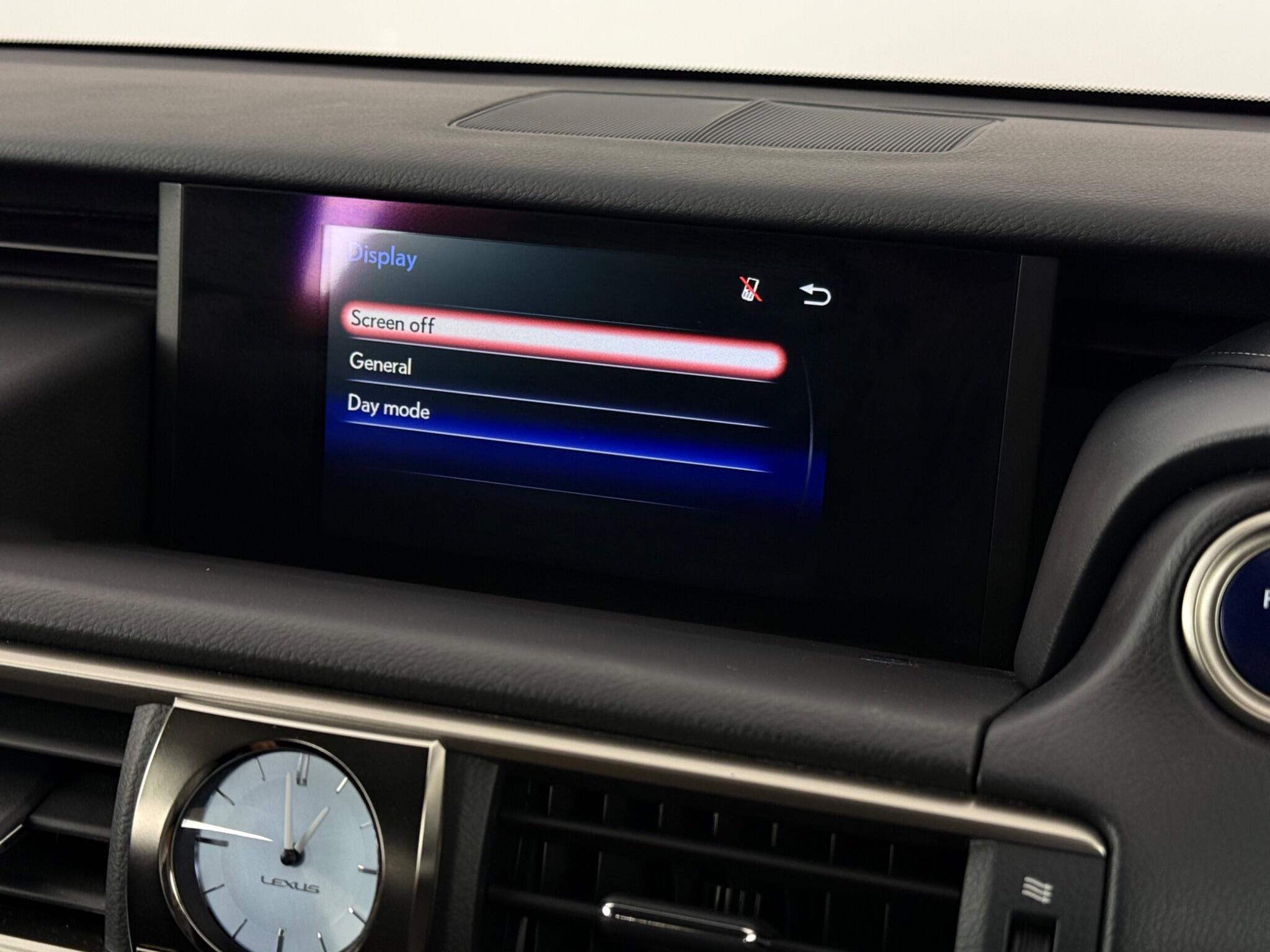 Lexus Is view 24