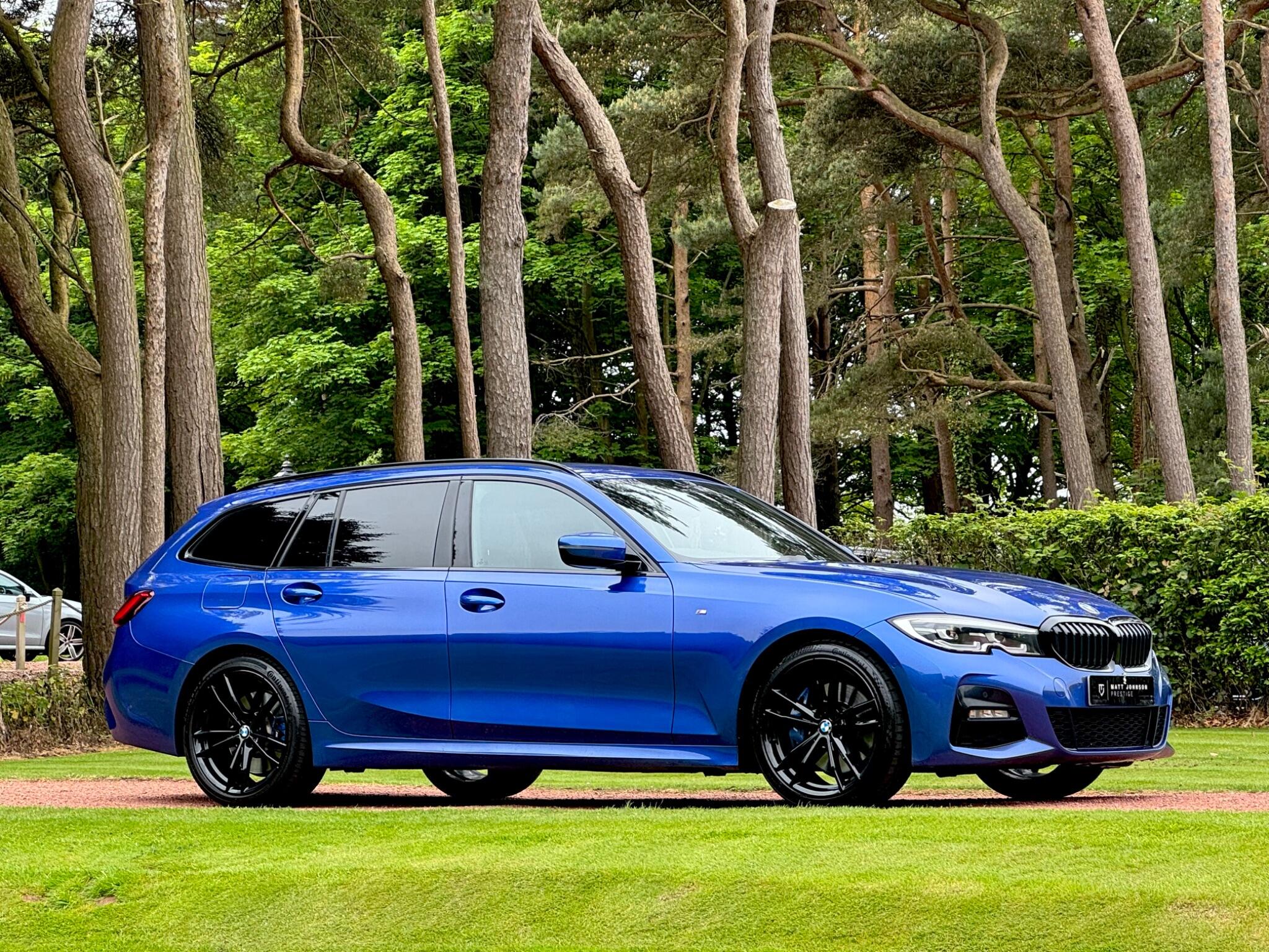 BMW 3 Series view 13