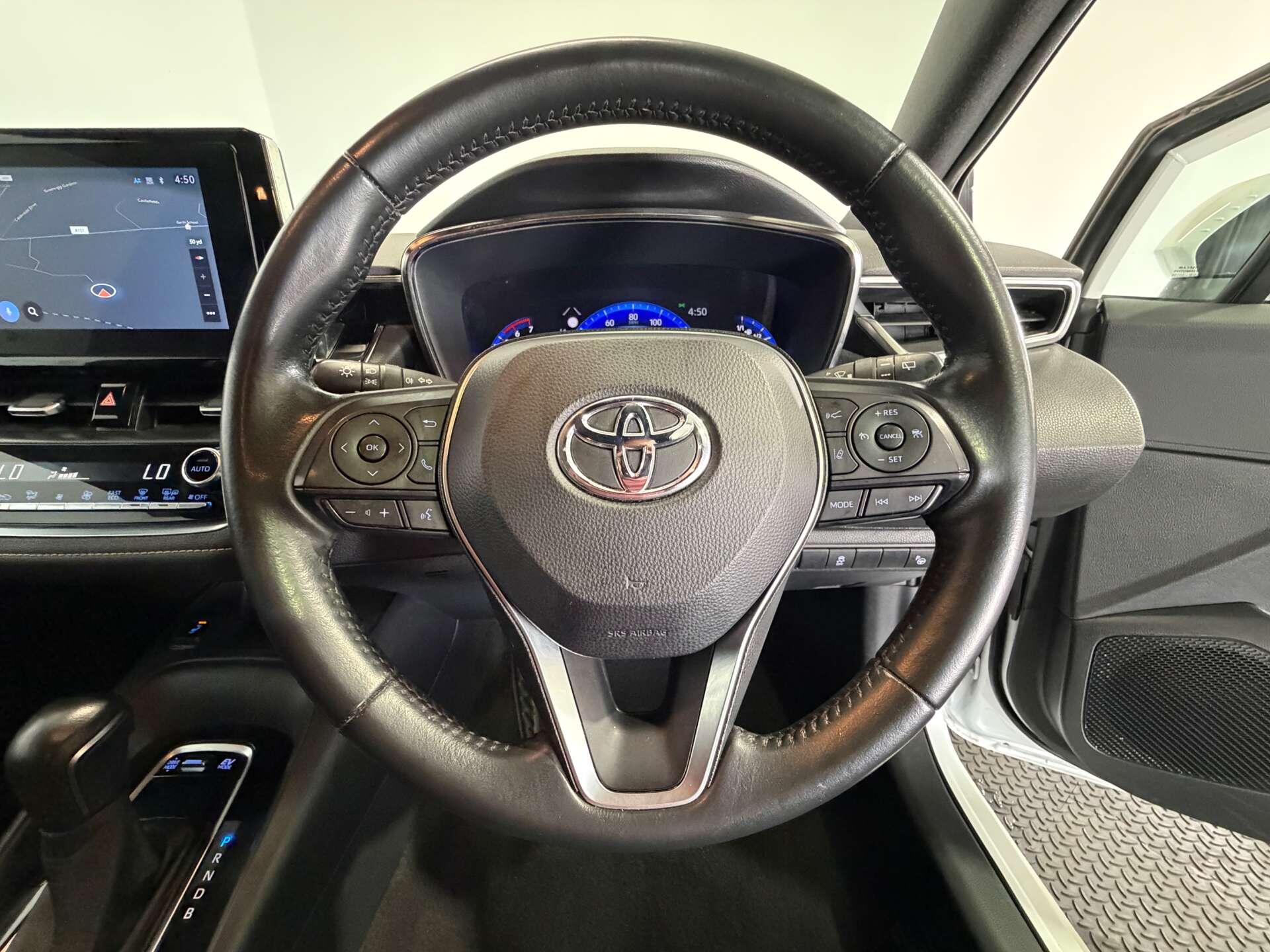 Toyota Corolla view 25