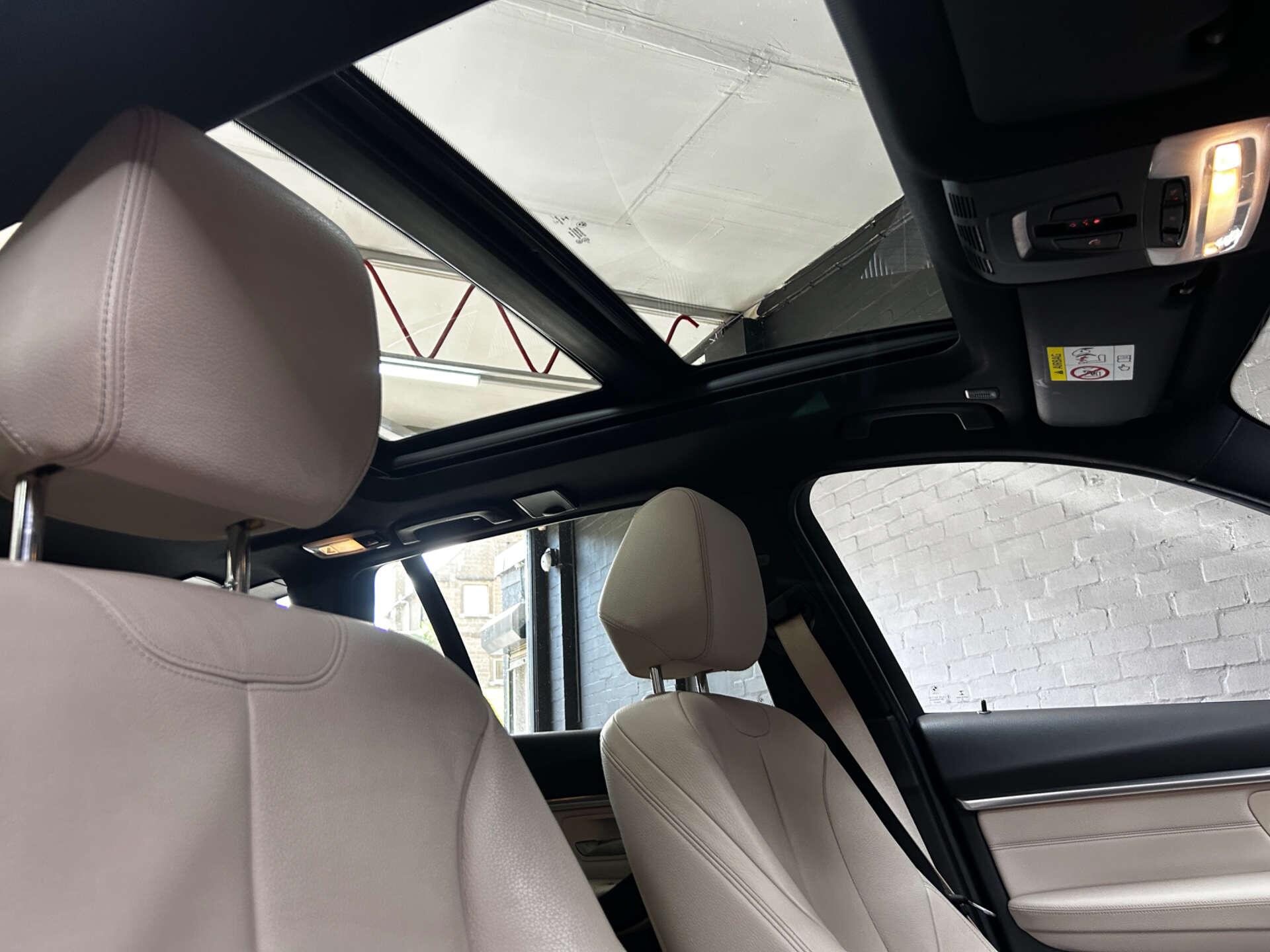 BMW 3 Series view 65