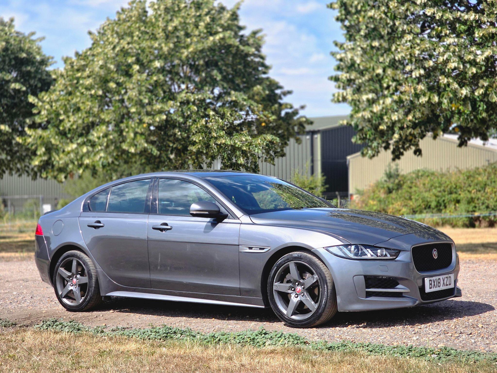 Jaguar Xe view 2