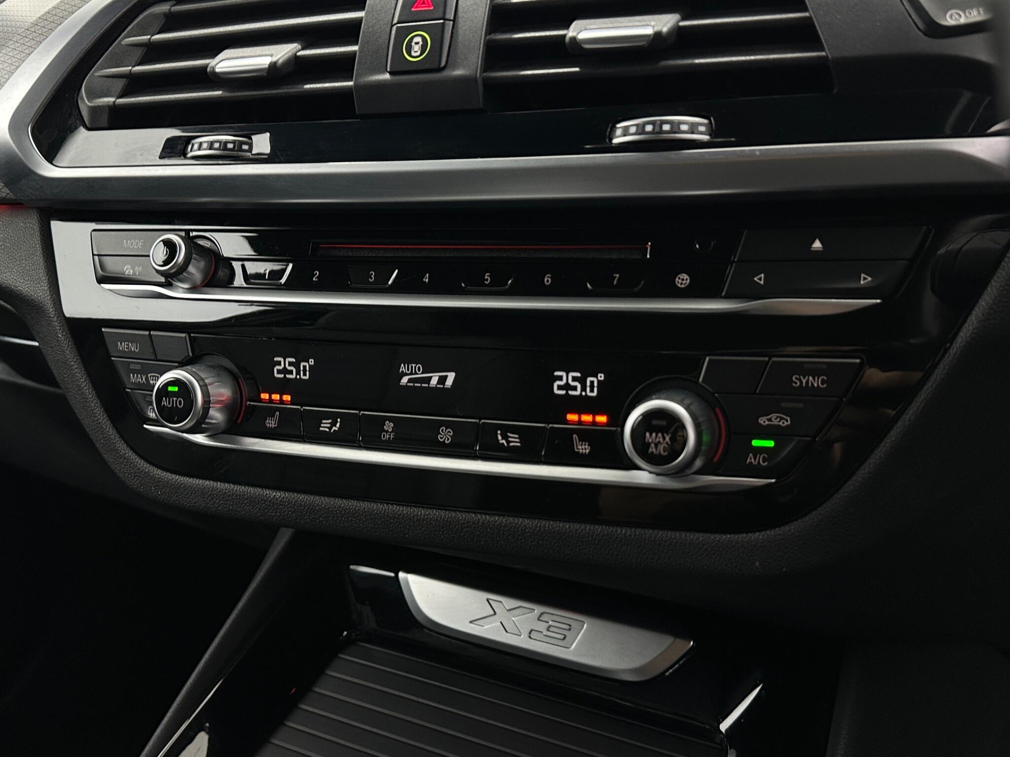 BMW X3 view 22