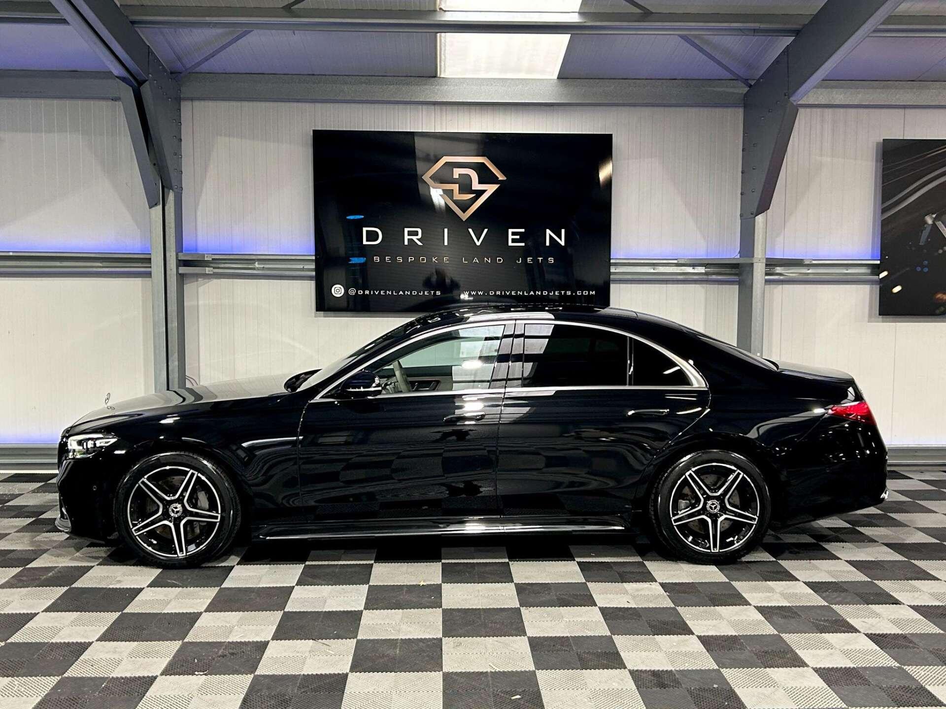 Mercedes-Benz S Class view 3