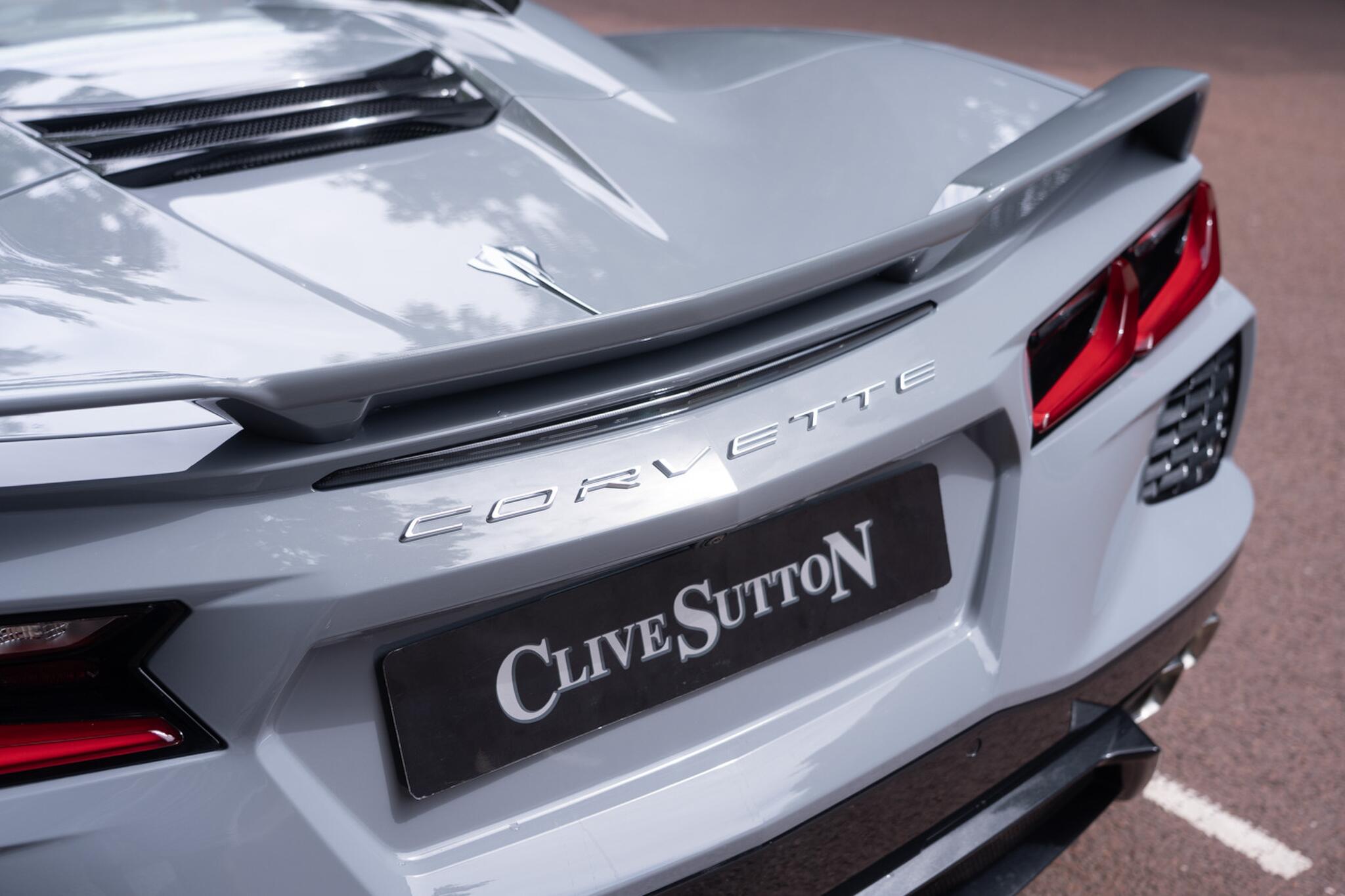 Chevrolet Corvette Stingray view 21
