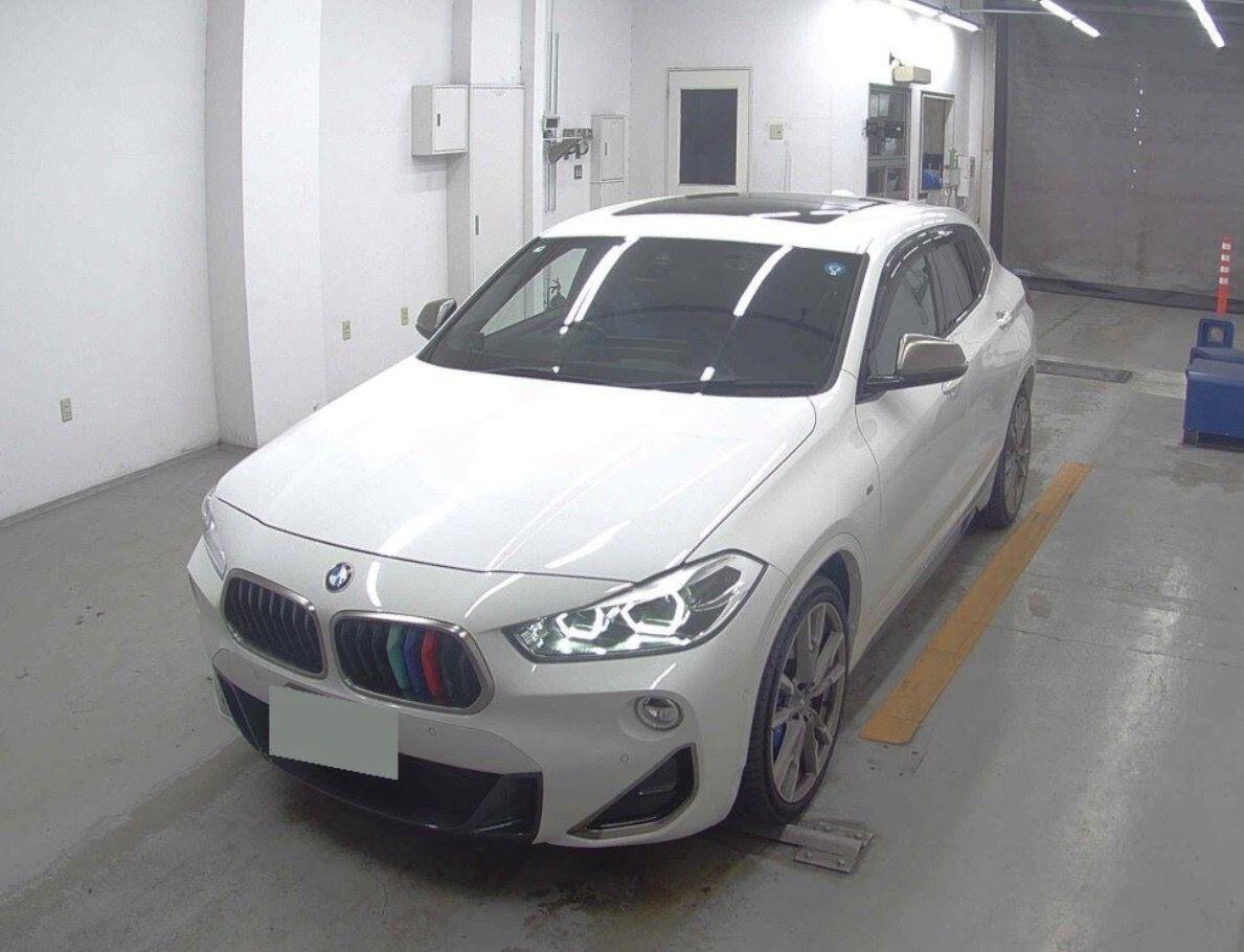 BMW X2 view 2