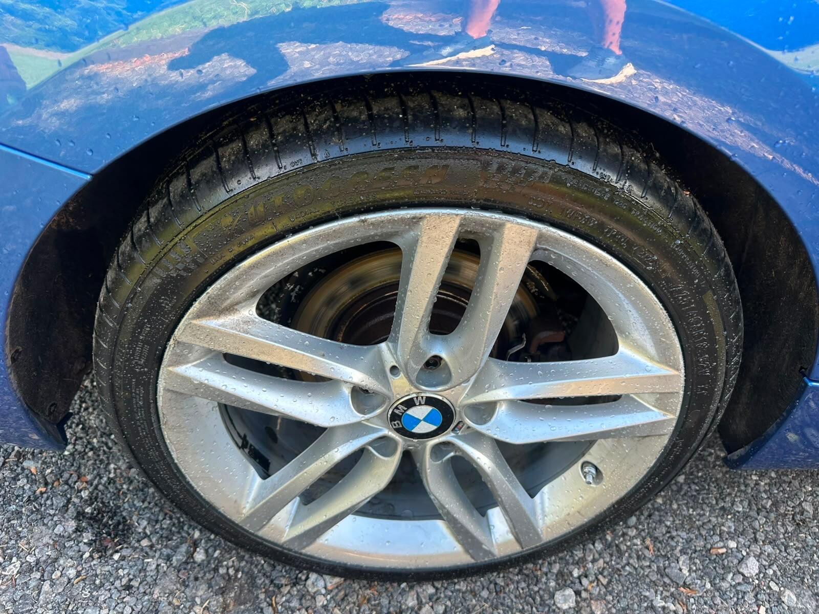 BMW 2 Series view 29
