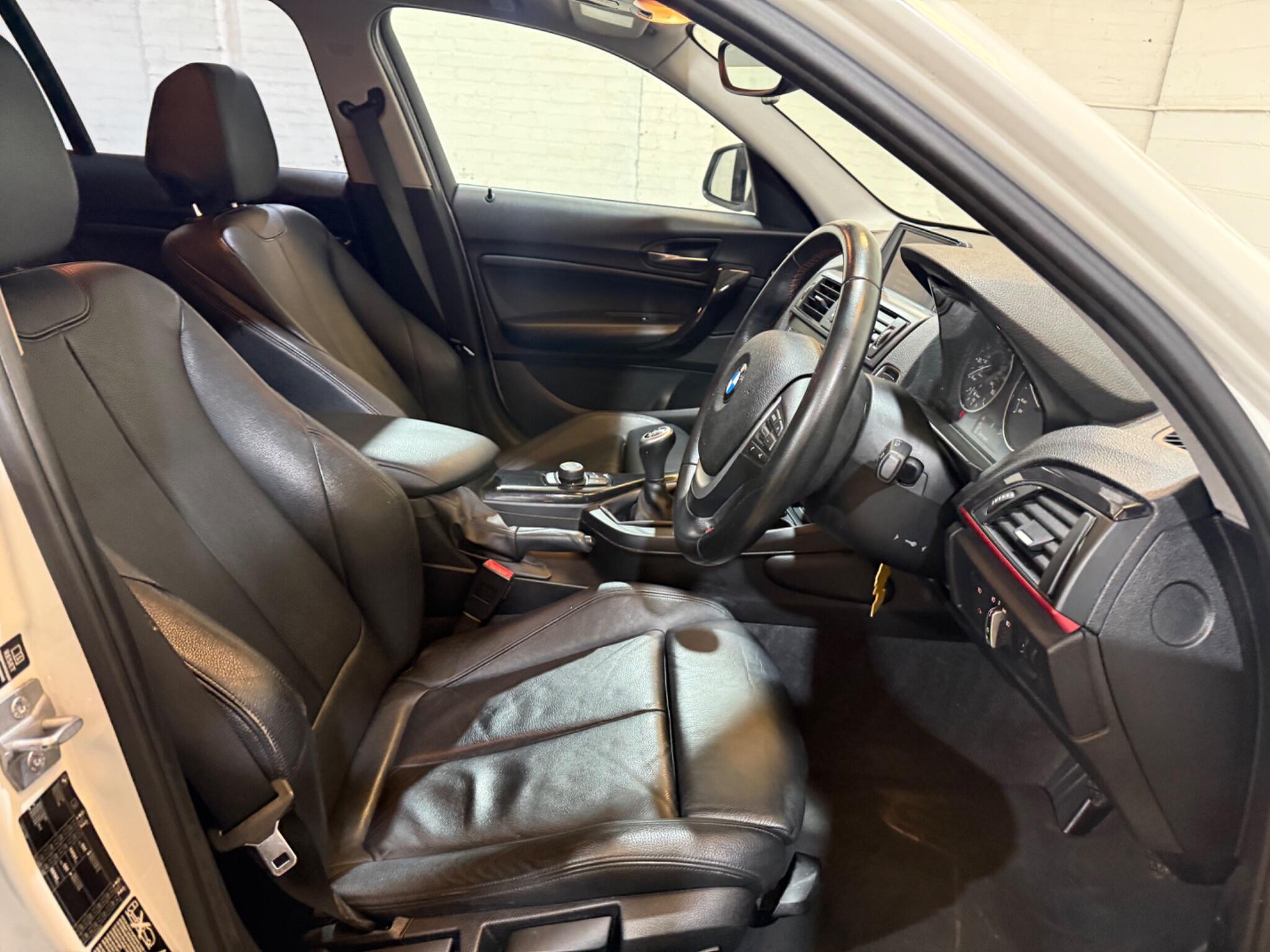 BMW 1 Series view 20