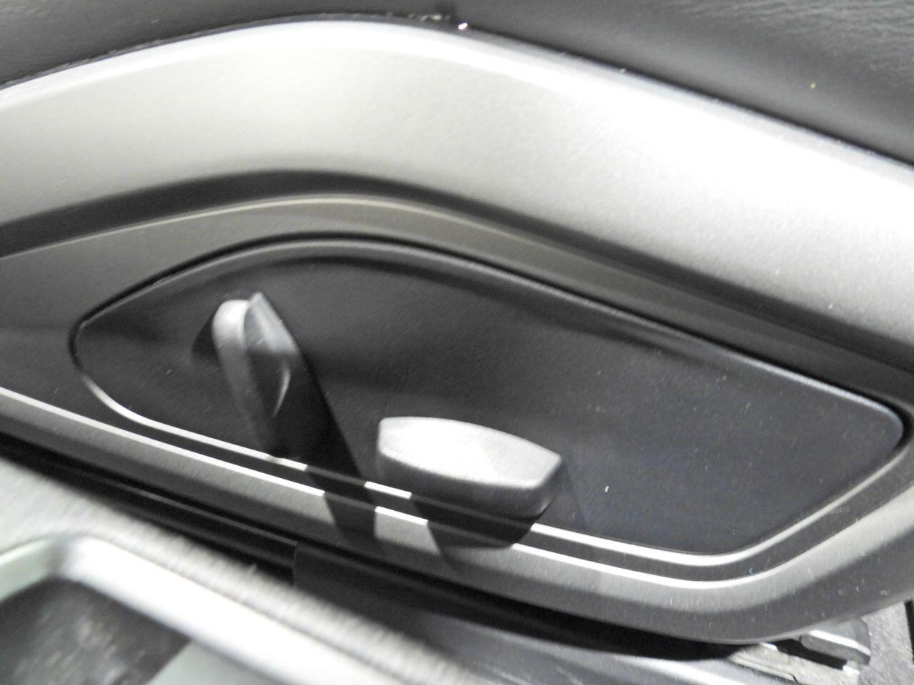 Porsche 911 view 37