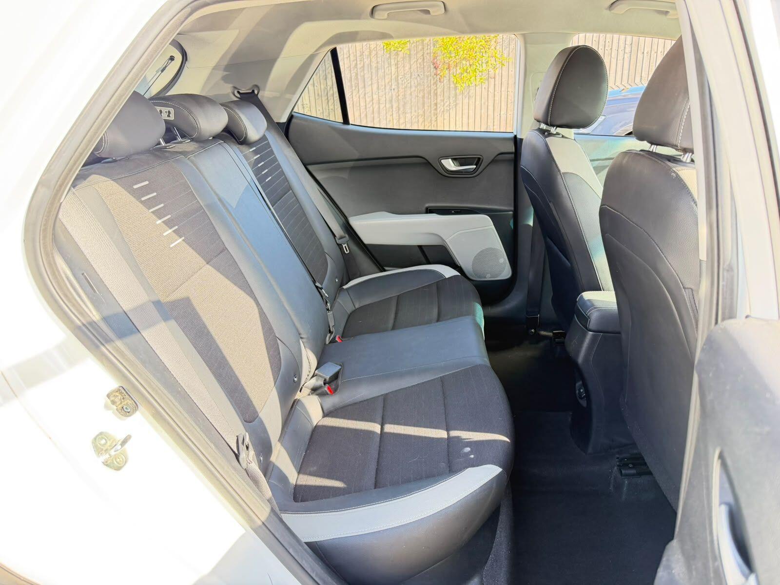 Kia Stonic view 18