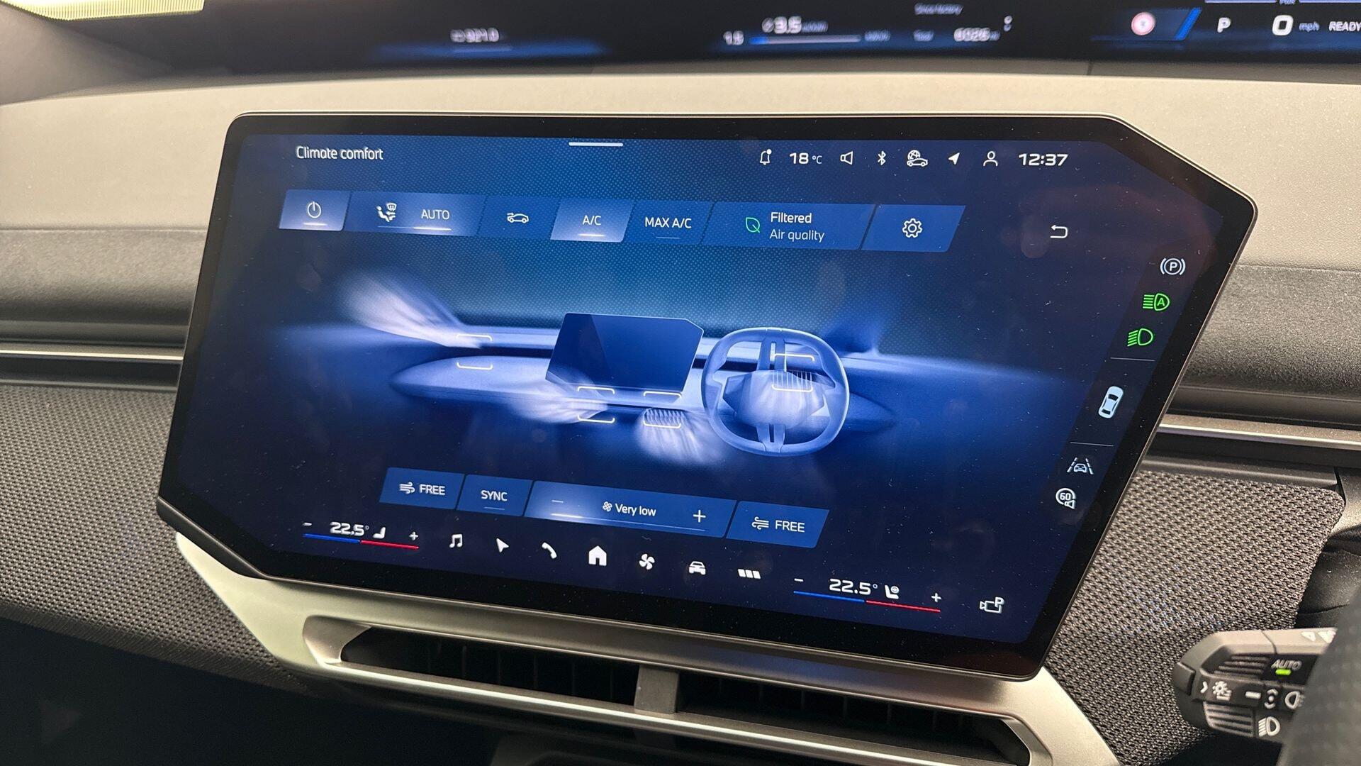 BMW Ix3 view 26