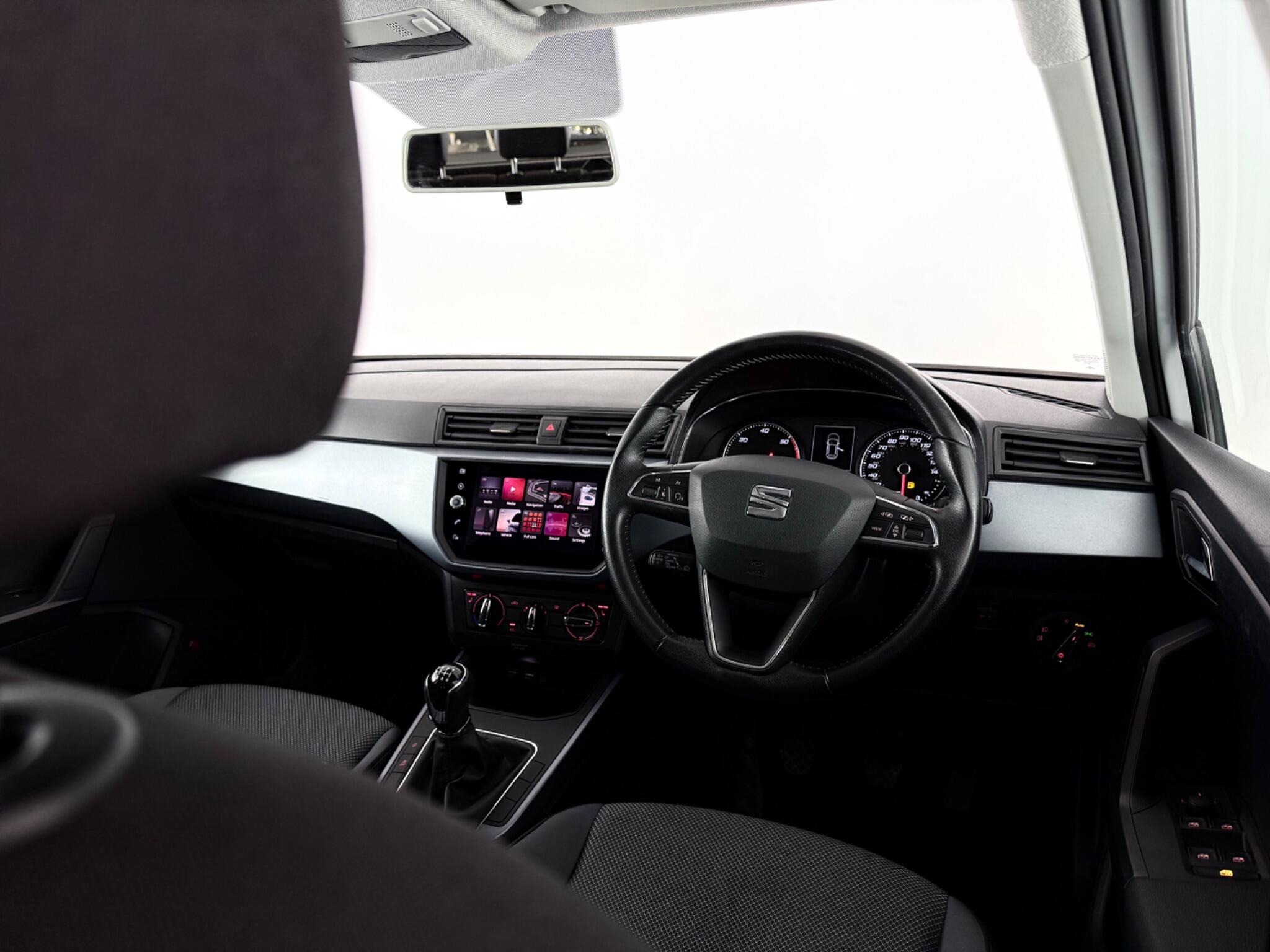 SEAT Arona view 12