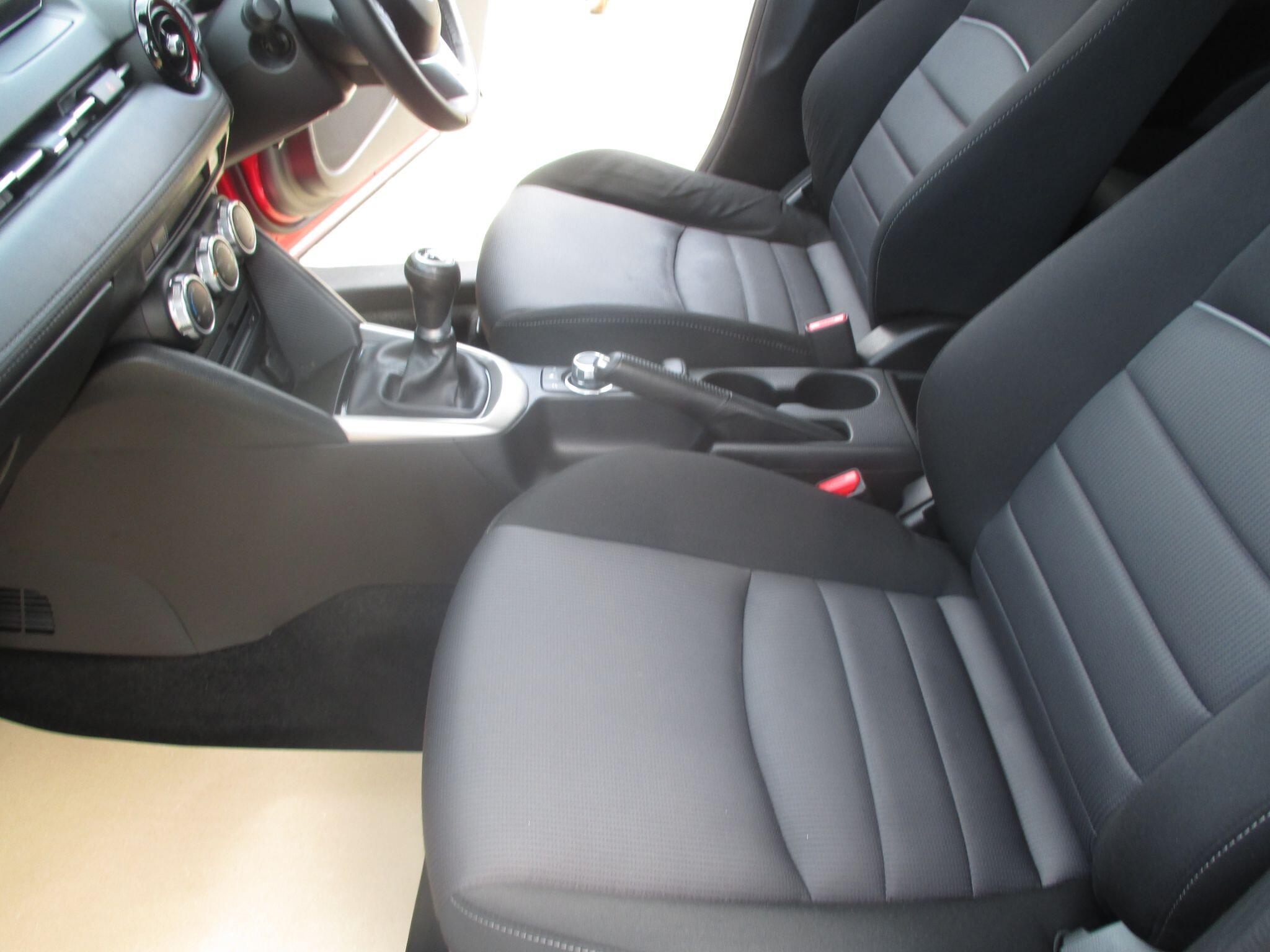 Mazda Skyactiv-G view 33