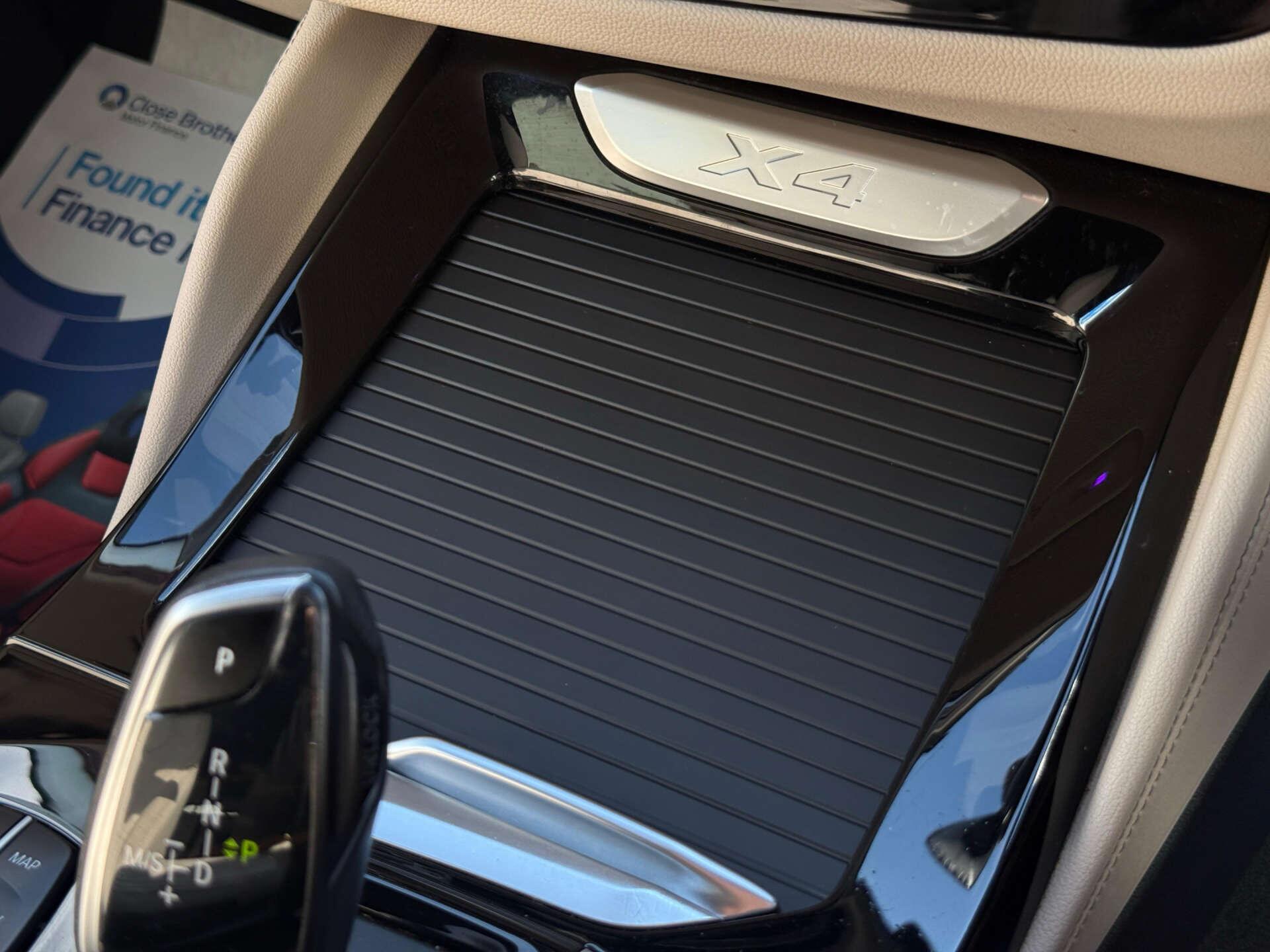 BMW X4 view 65