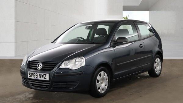 Volkswagen Polo view 4
