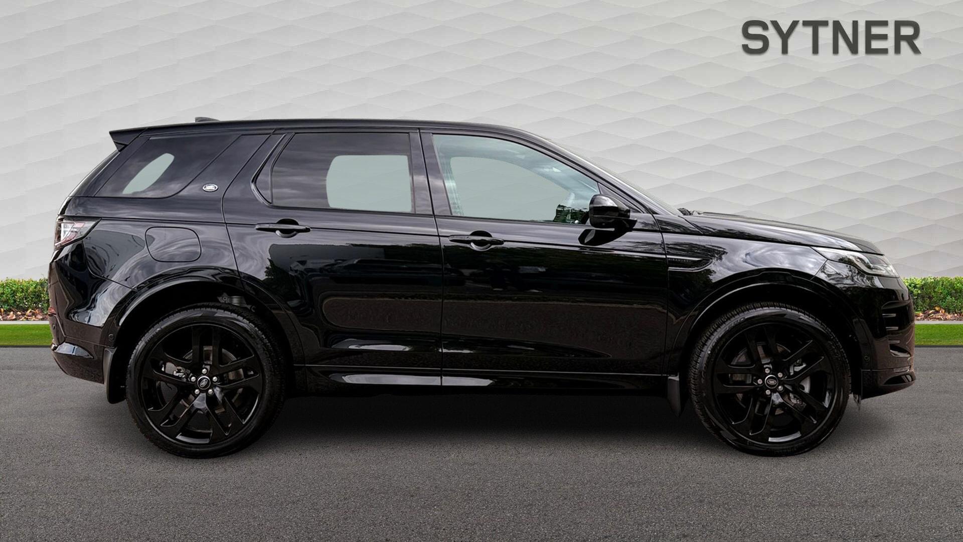 Land Rover Discovery Sport view 5
