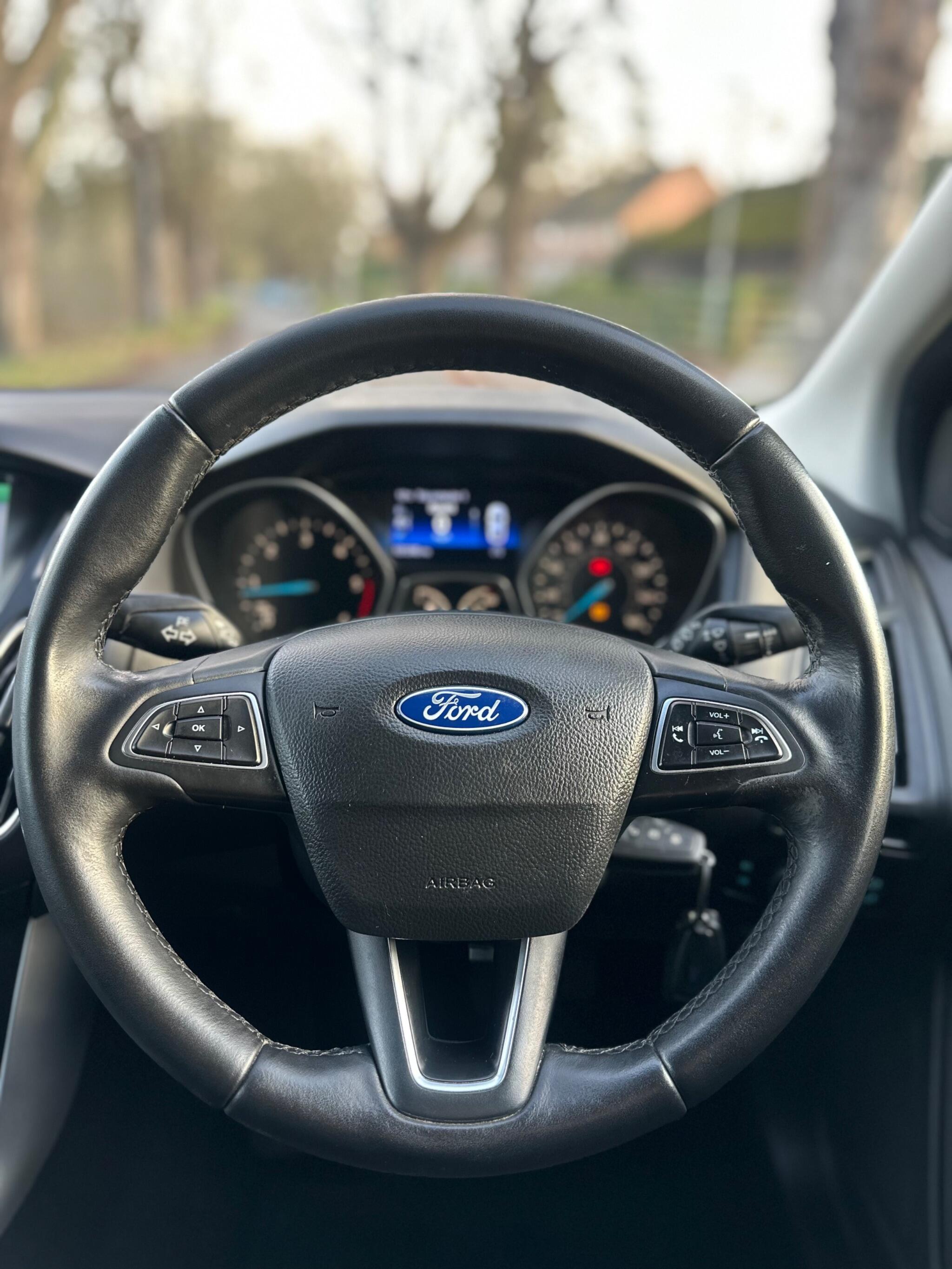 2015 Ford Focus 1.5 TDCi Zetec Euro 6 (s/s) 5dr • 101,000 miles image 33