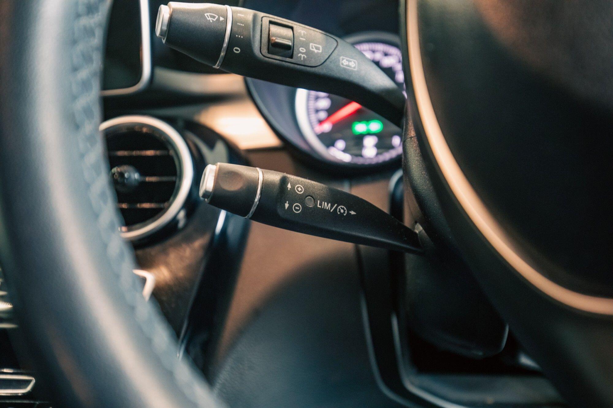 Mercedes-Benz GLC view 15