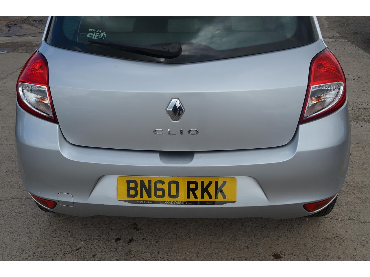 Renault Clio view 32