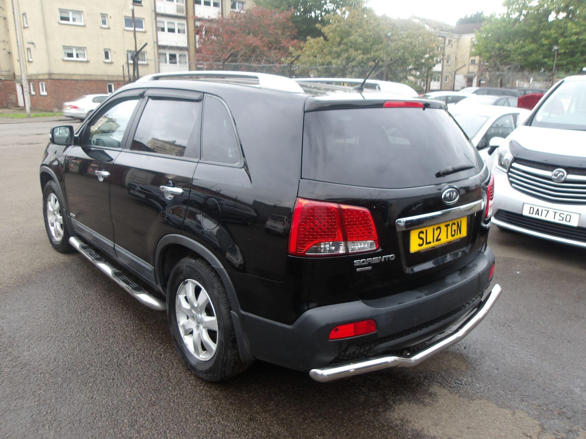 Kia Sorento view 4
