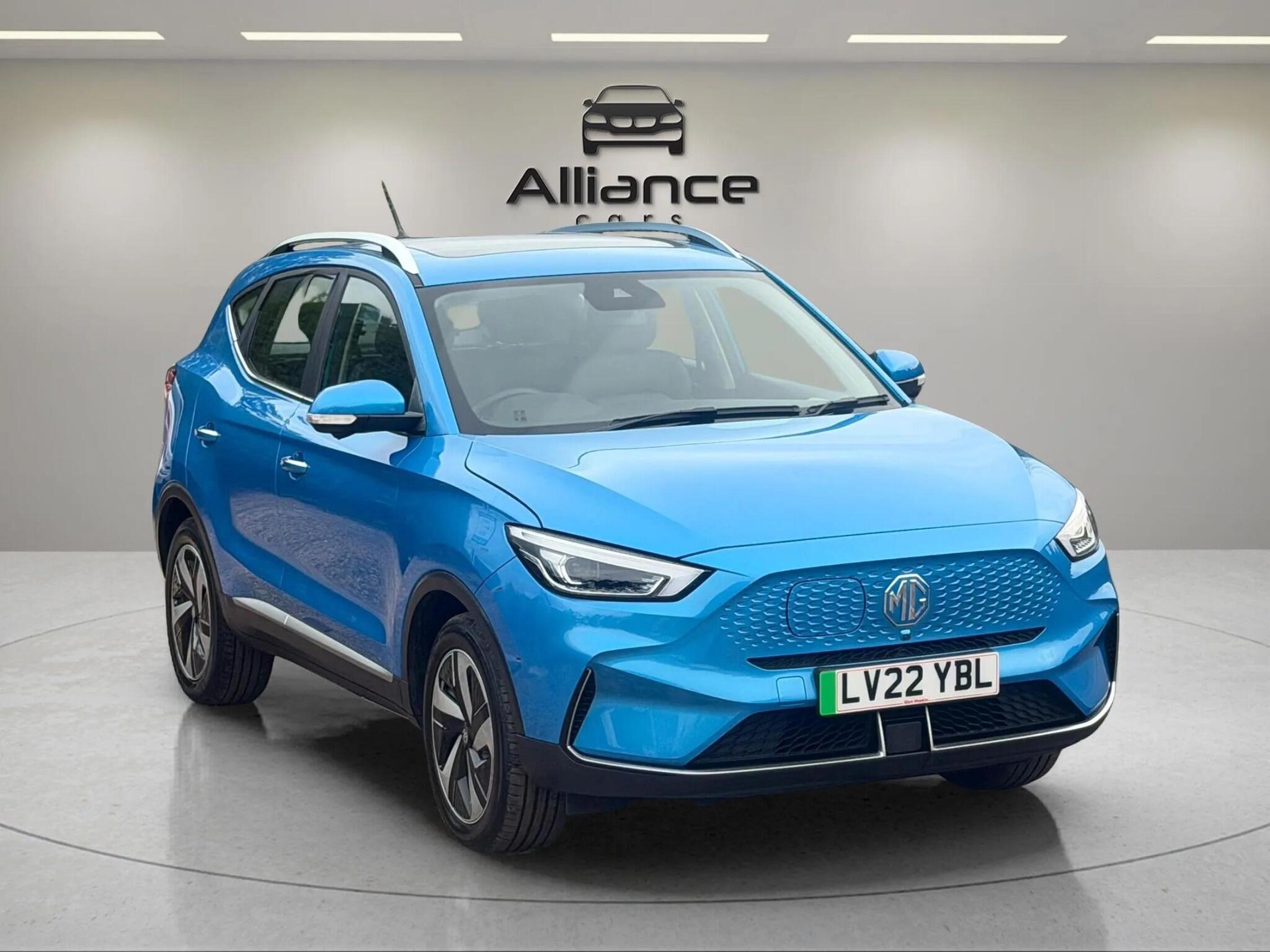 MG MG ZS view 18